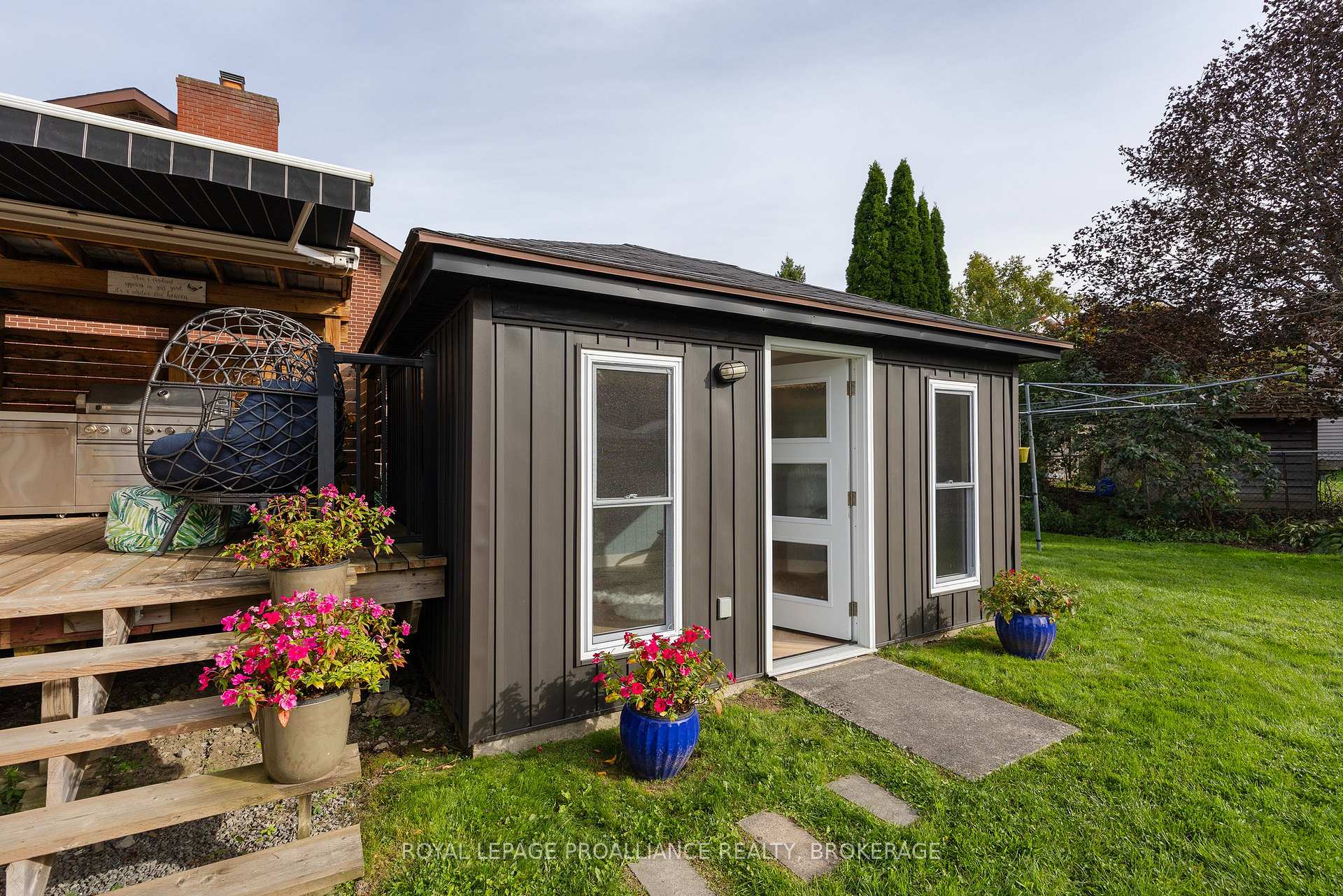 Photo 14 of 503 Canterbury Crescent, Kingston, City SouthWest — HOMEH