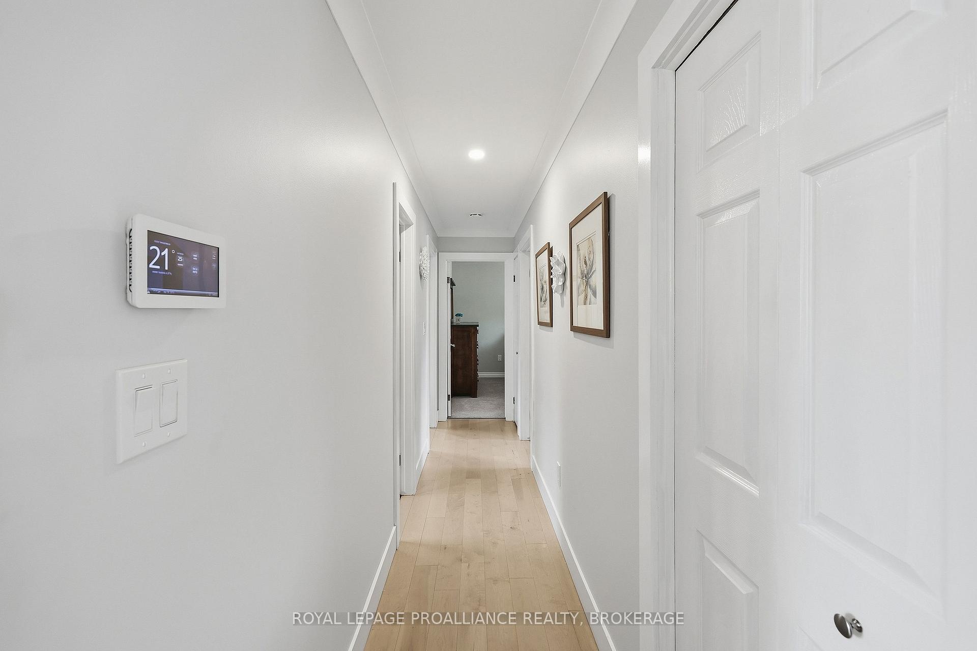 Photo 33 of 503 Canterbury Crescent, Kingston, City SouthWest — HOMEH