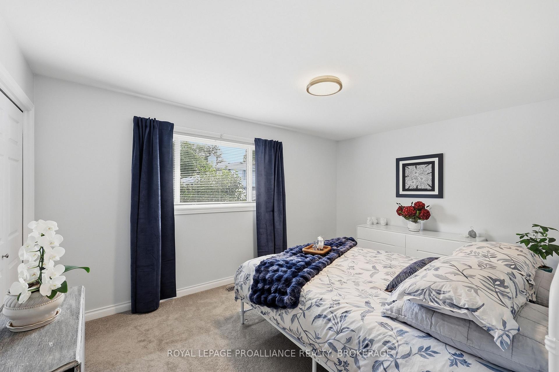 Photo 38 of 503 Canterbury Crescent, Kingston, City SouthWest — HOMEH
