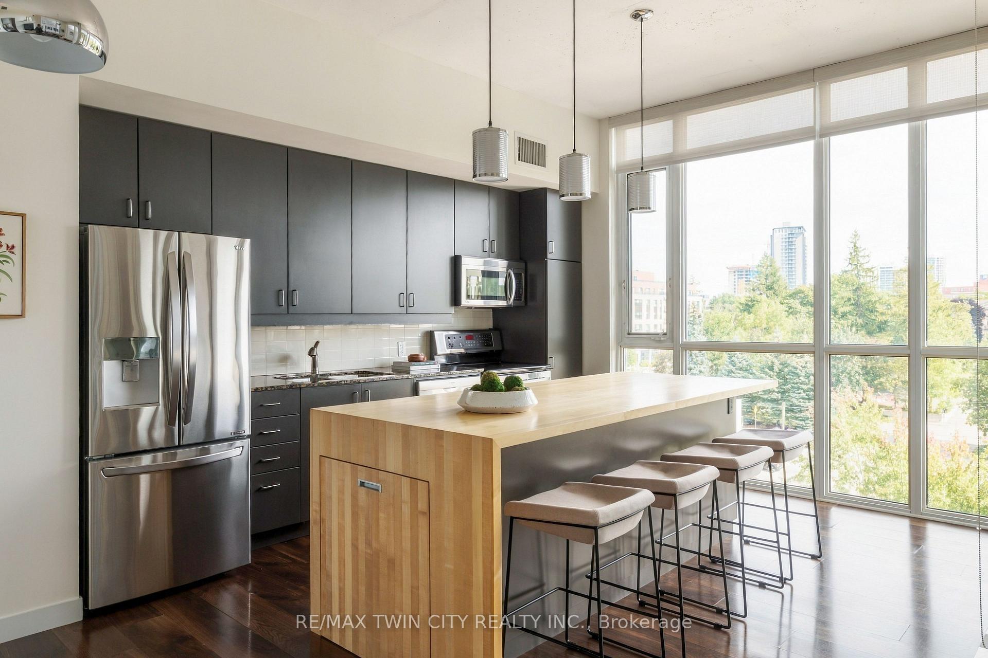 Photo 4 of Unit 511, 191 King Street S, Waterloo, Uptown West — HOMEH