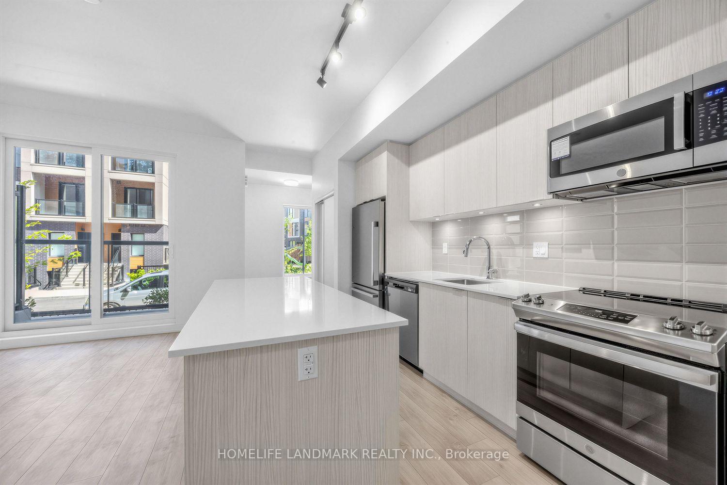 Photo 11 of Unit 5, 172 Clonmore Drive, Scarborough, Birchcliffe-Cliffside — HOMEH