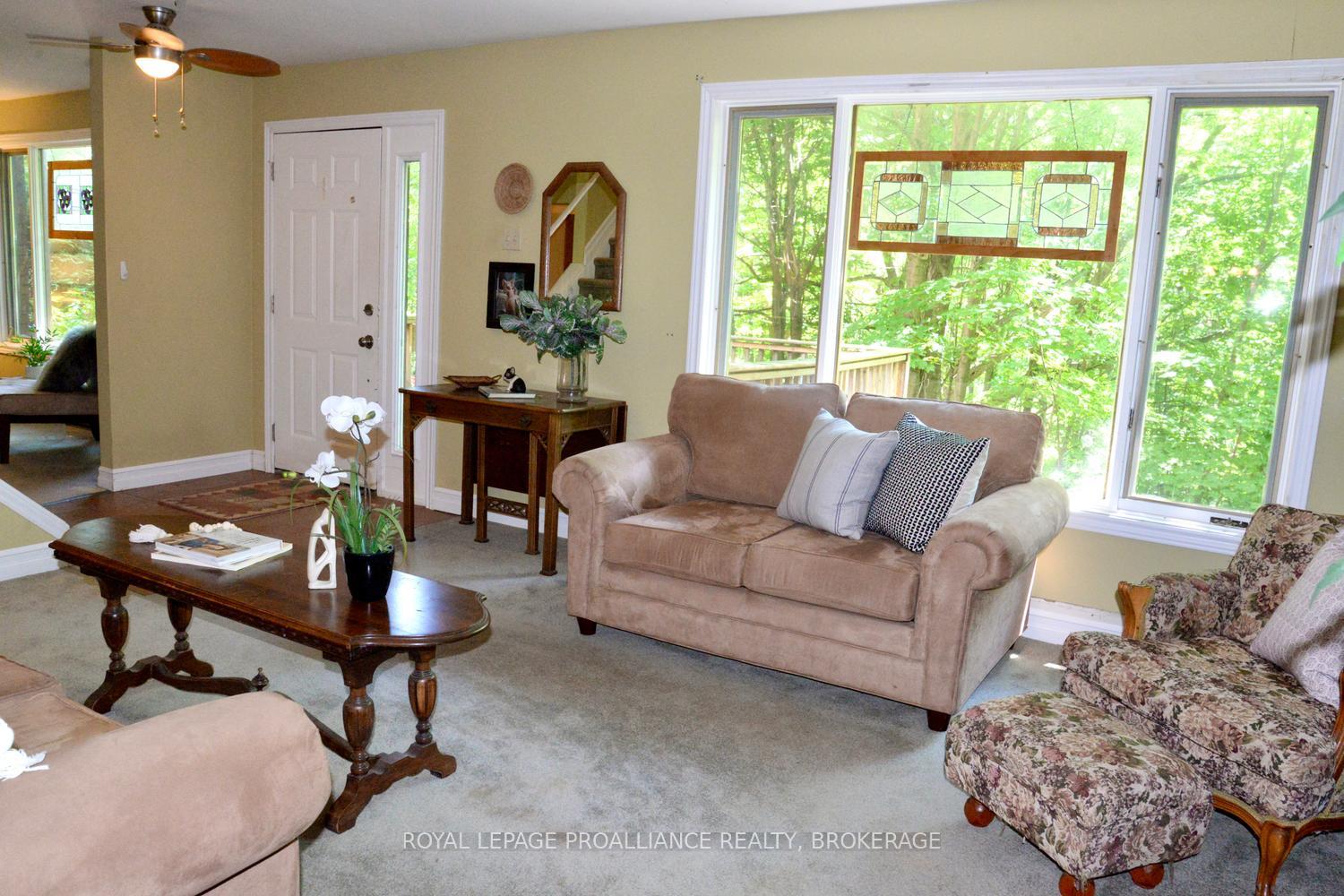 Photo 7 of 1852 MacAlpine Road, Kingston, City North of 401 — HOMEH