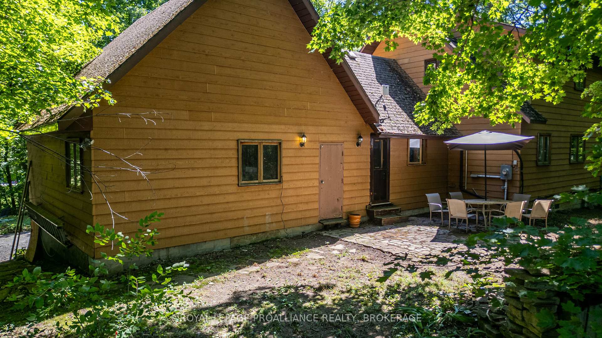 Photo 48 of 1852 MacAlpine Road, Kingston, City North of 401 — HOMEH