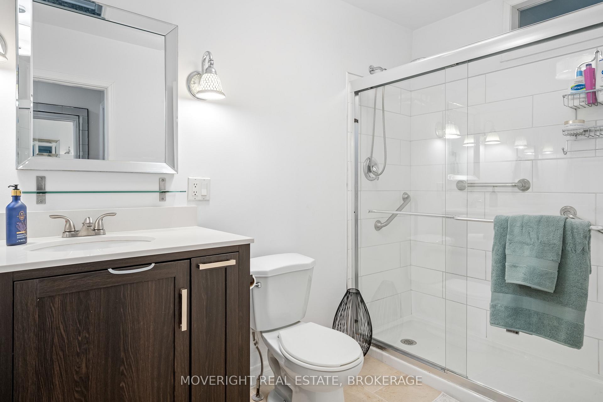 Photo 14 of 618 Lincoln Street, Welland, Lincoln/Crowland — HOMEH