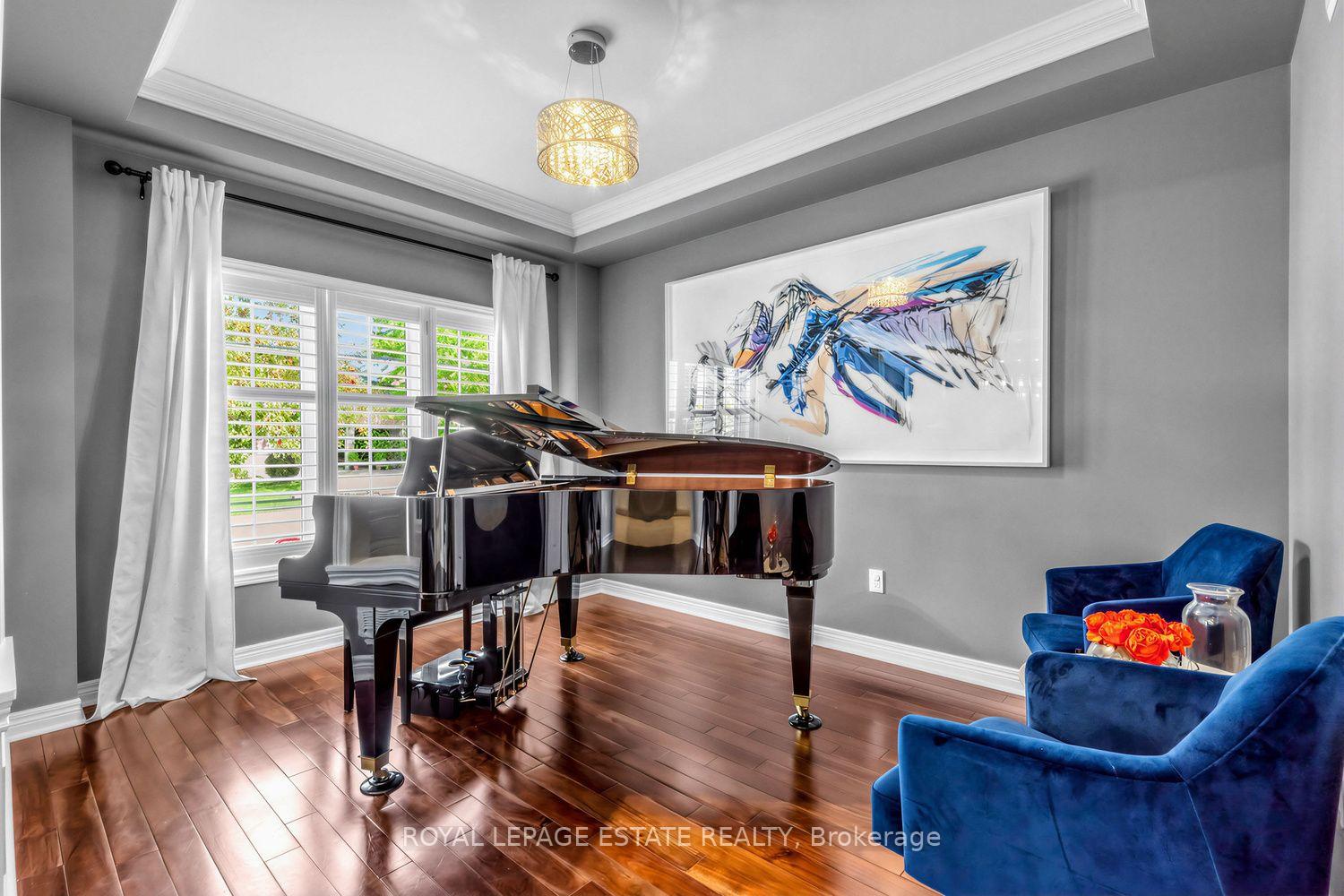 Photo 6 of 180 Jack Pine Road, Vaughan, Patterson — HOMEH