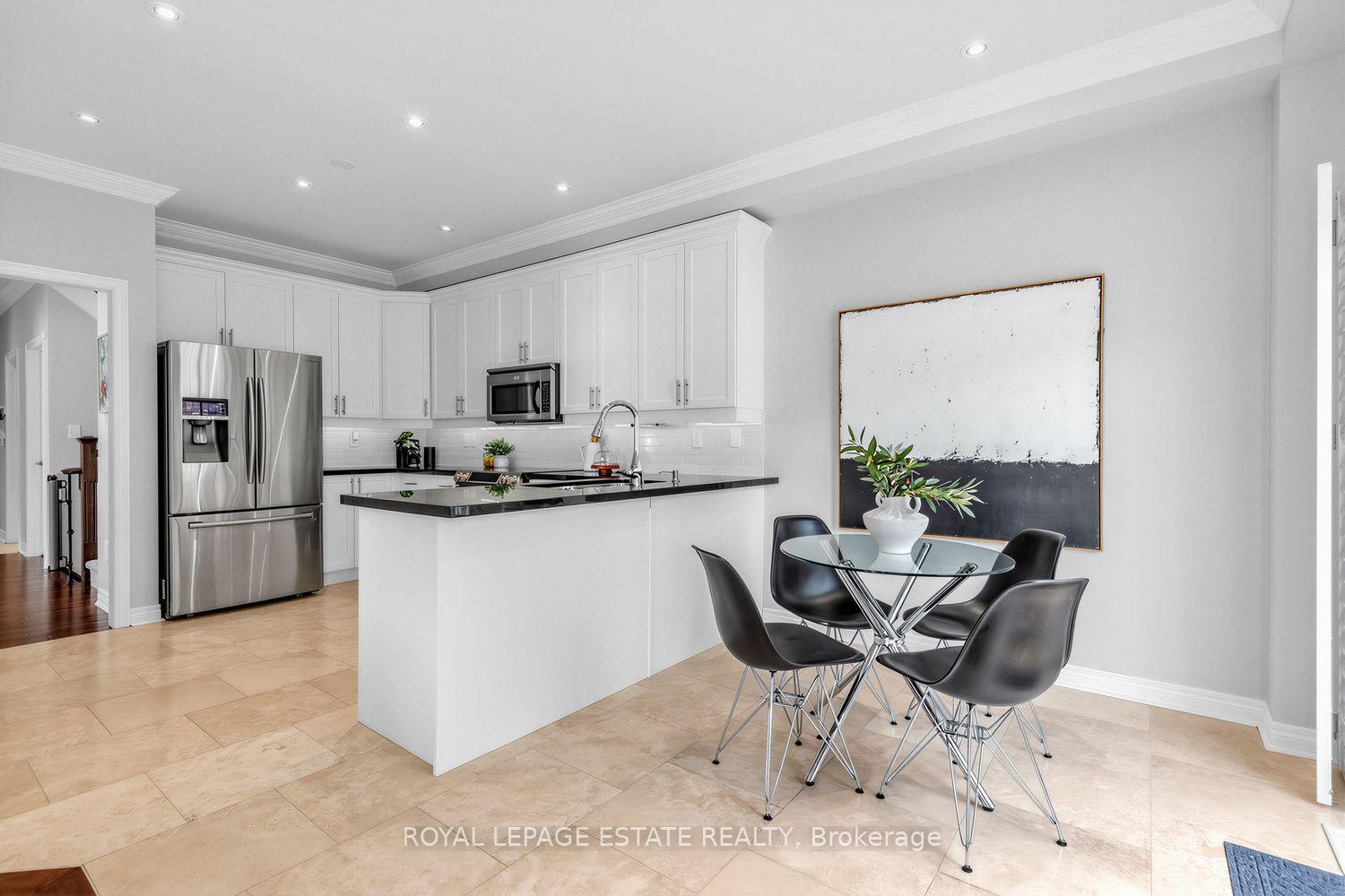 Photo 11 of 180 Jack Pine Road, Vaughan, Patterson — HOMEH