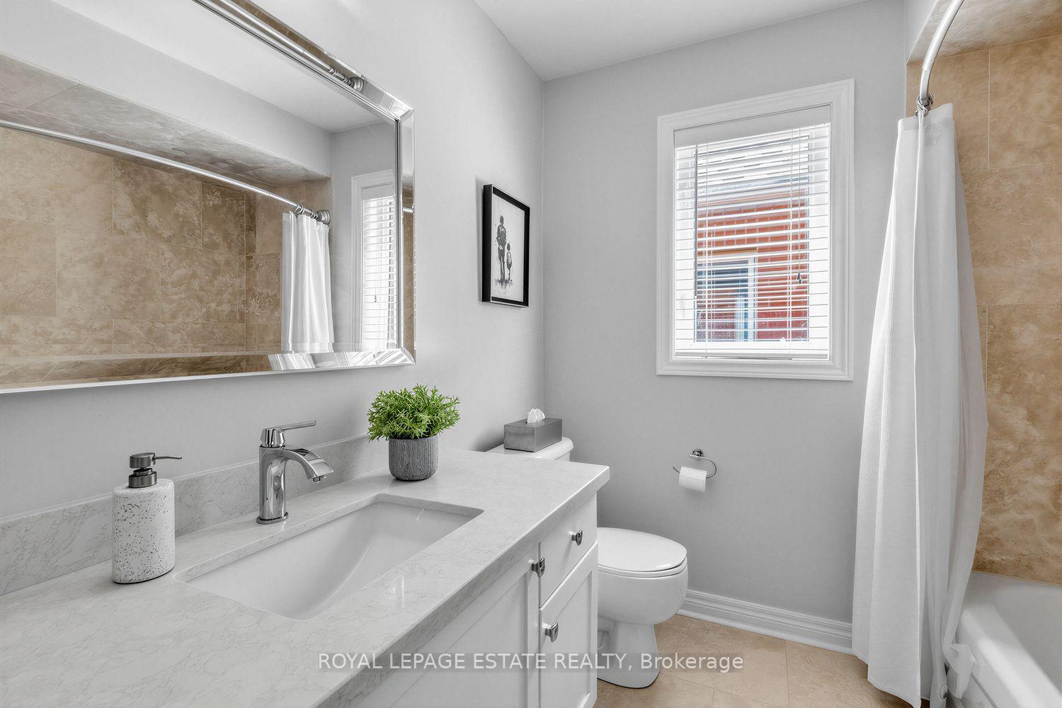 Photo 23 of 180 Jack Pine Road, Vaughan, Patterson — HOMEH