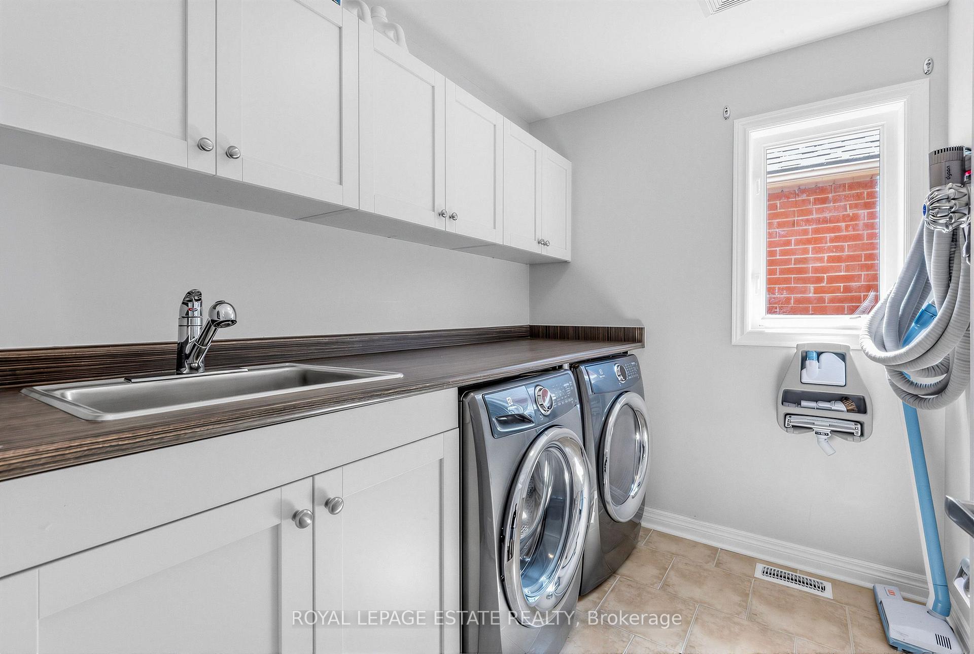 Photo 24 of 180 Jack Pine Road, Vaughan, Patterson — HOMEH