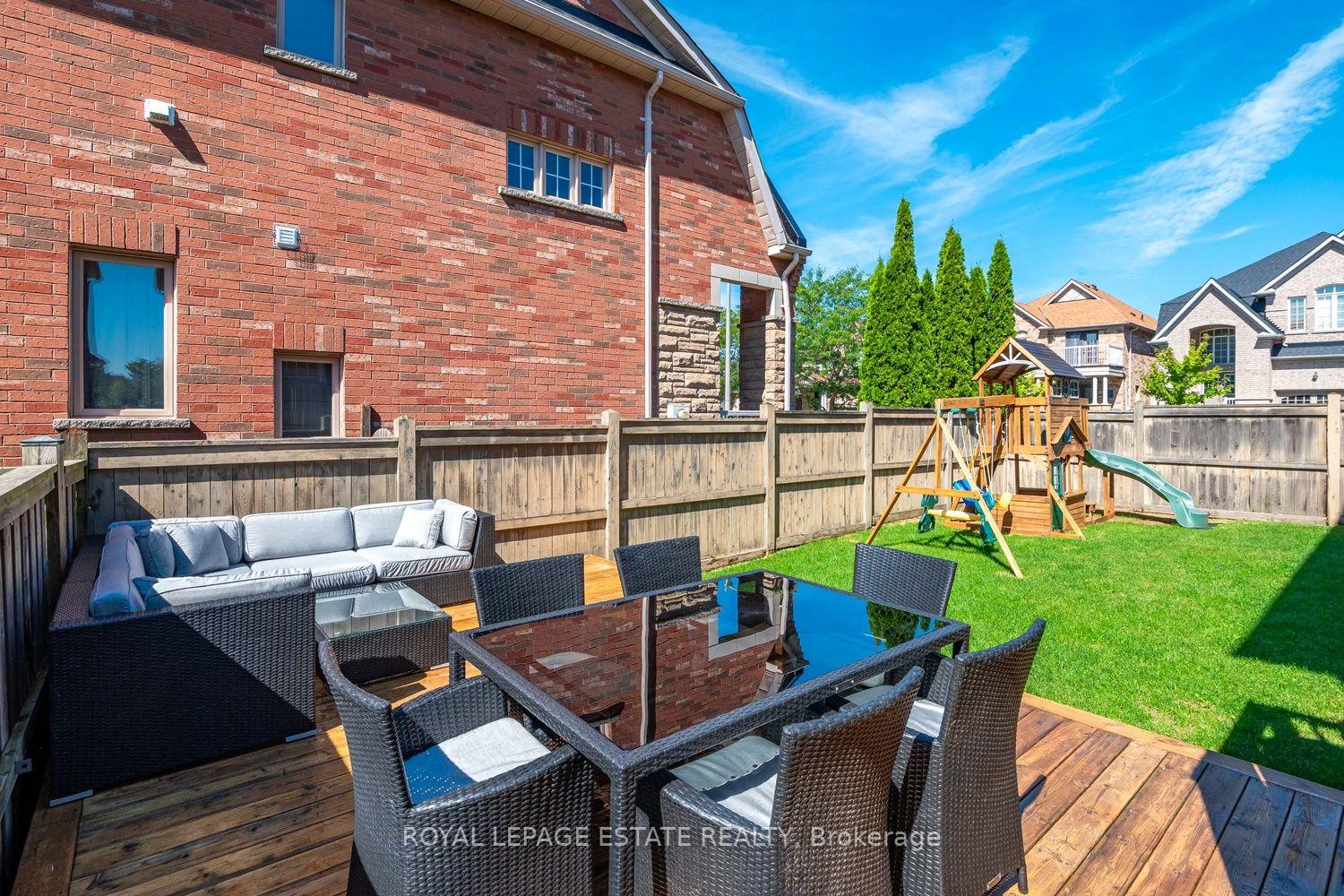 Photo 33 of 180 Jack Pine Road, Vaughan, Patterson — HOMEH