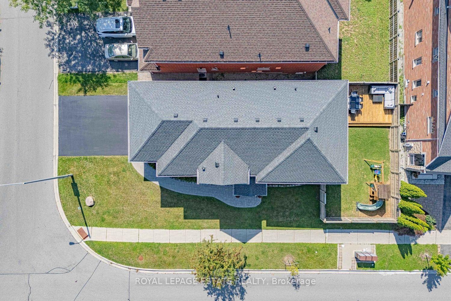 Photo 36 of 180 Jack Pine Road, Vaughan, Patterson — HOMEH