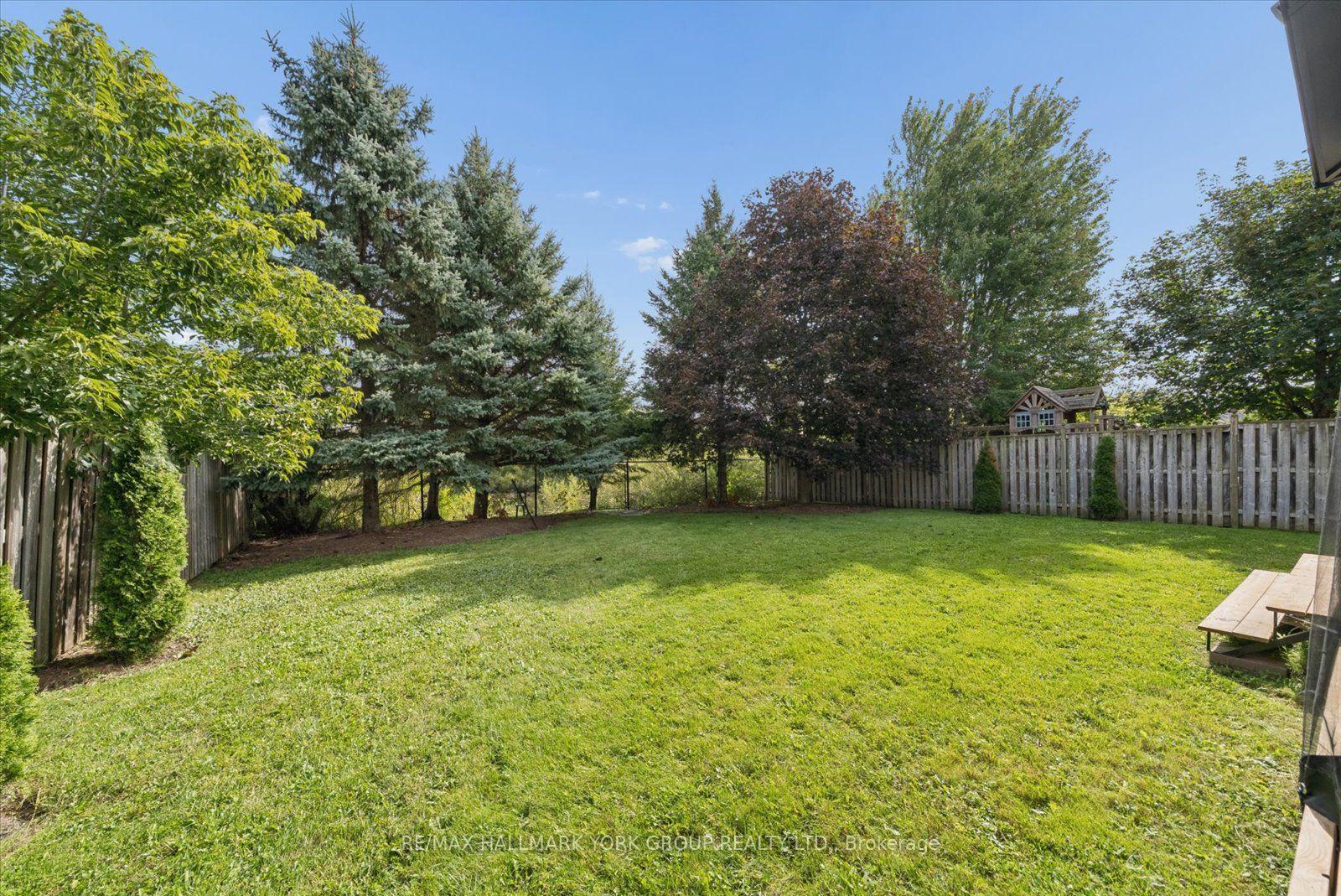 Photo 35 of 70 Bambi Crescent, Georgina, Keswick South — HOMEH