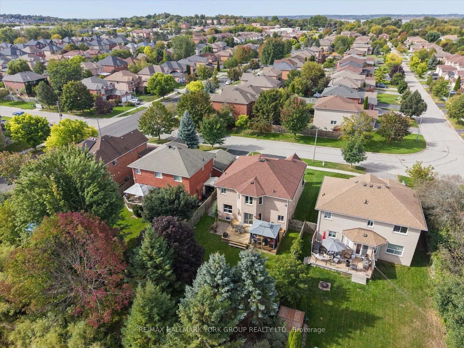 Photo 38 of 70 Bambi Crescent, Georgina, Keswick South — HOMEH