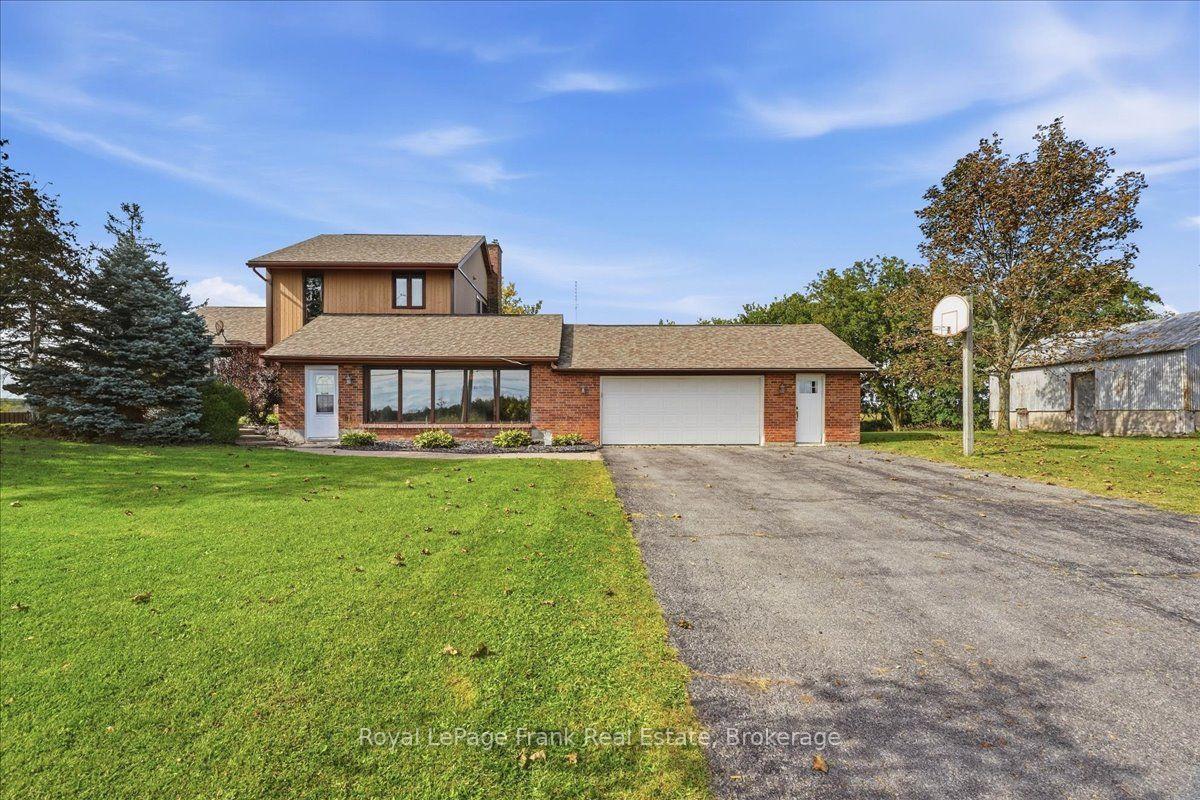 Photo 2 of 178 Roblin Road, Quinte West, Sidney Ward — HOMEH