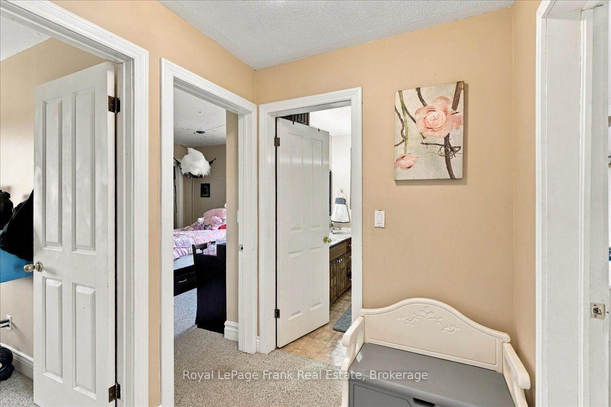 Photo 24 of 178 Roblin Road, Quinte West, Sidney Ward — HOMEH