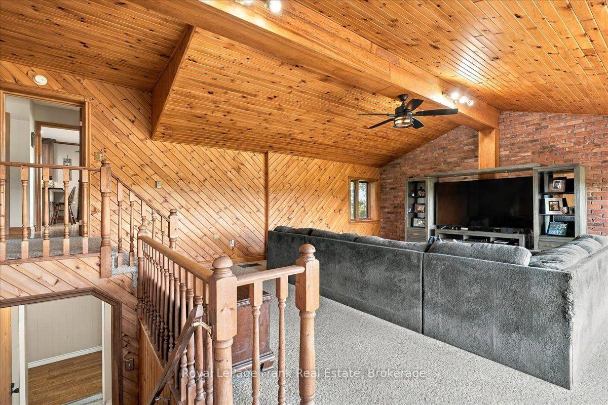 Photo 34 of 178 Roblin Road, Quinte West, Sidney Ward — HOMEH