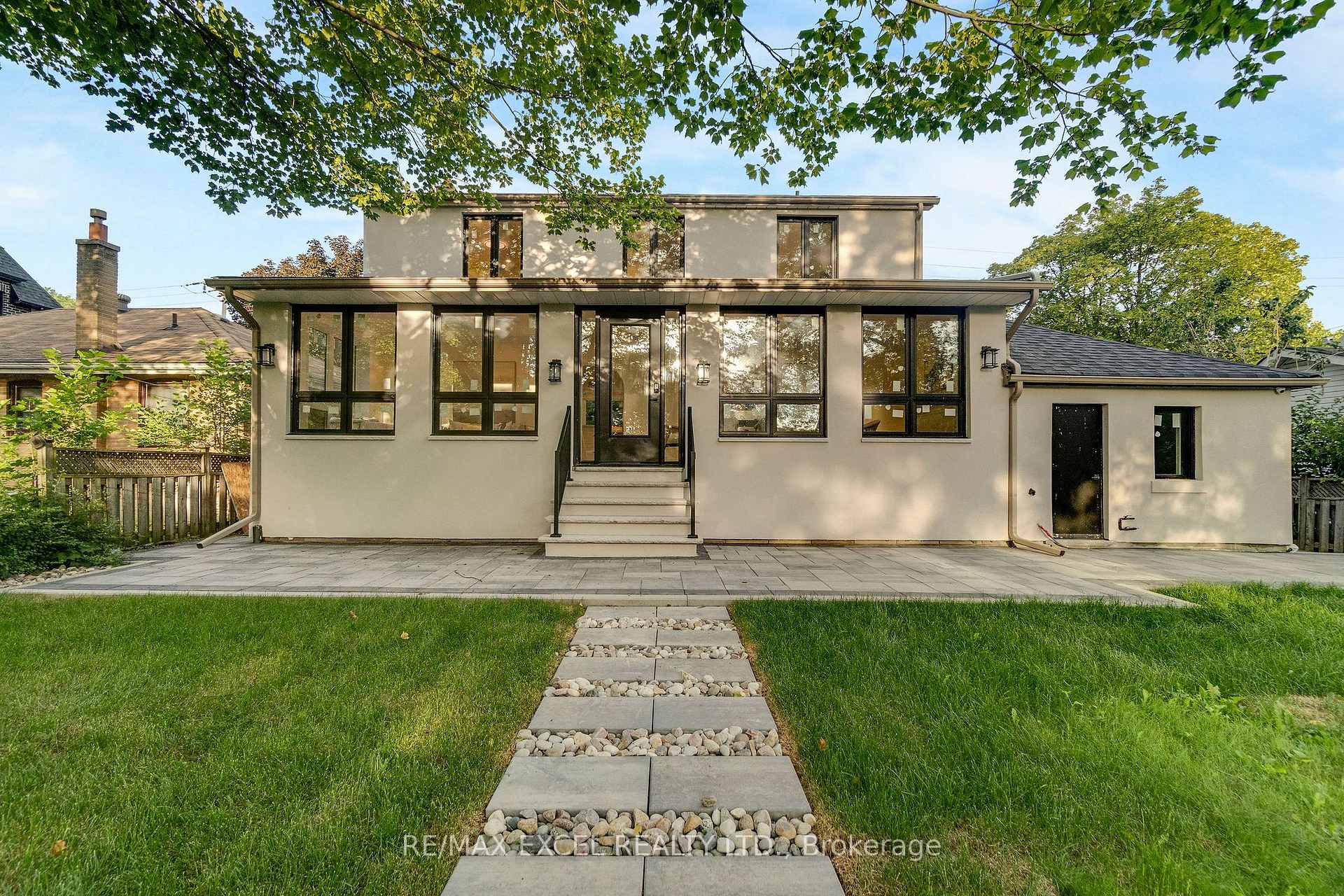Photo 39 of 599 Conacher Drive, North York, Newtonbrook East — HOMEH