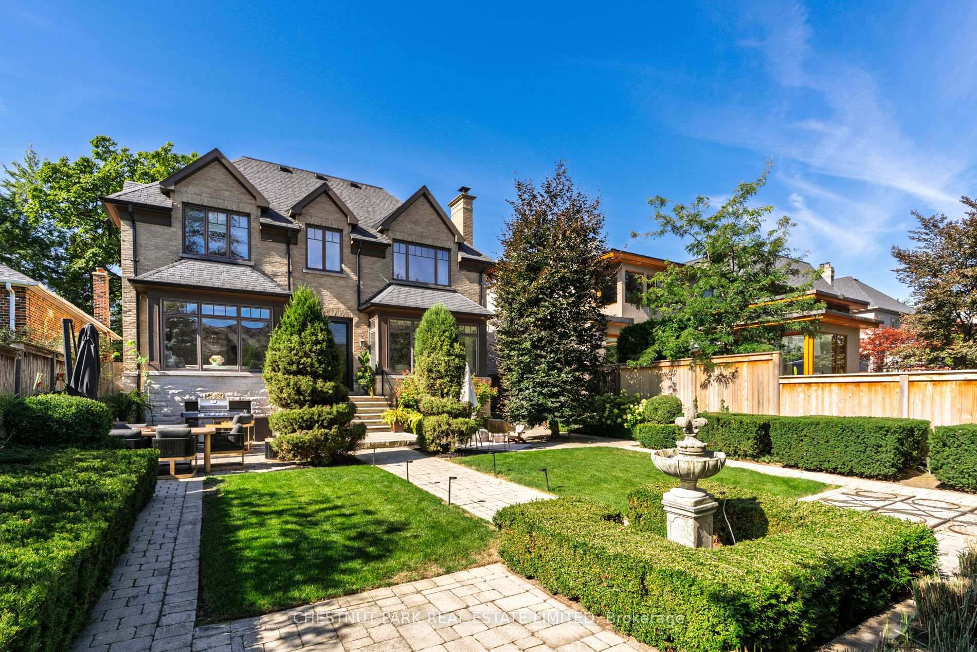 Photo 49 of 179 Yonge Boulevard, Toronto, Bedford Park-Nortown — HOMEH