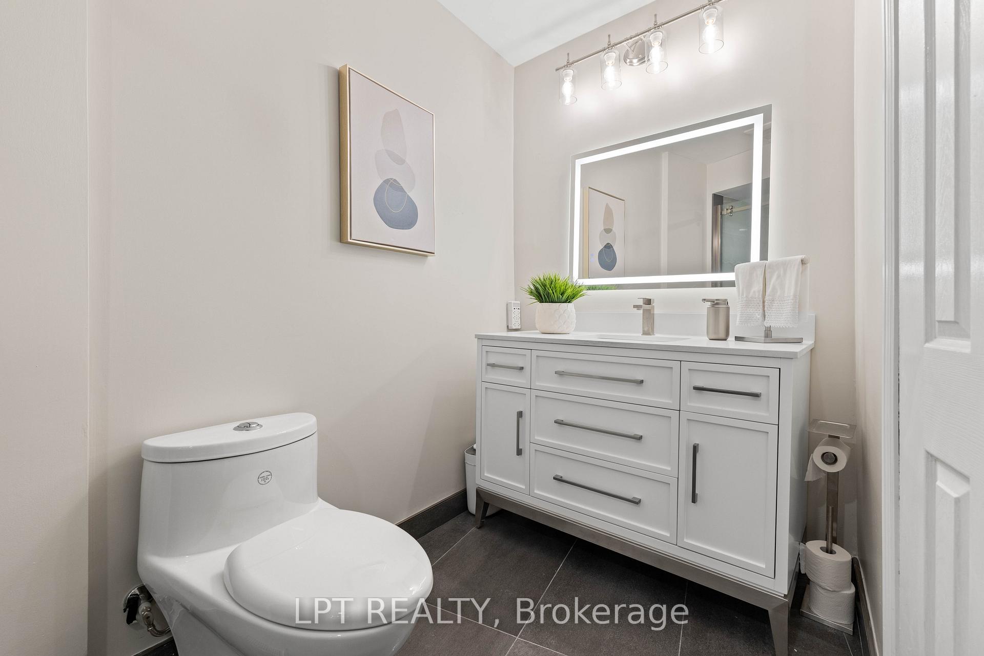 Photo 22 of 204 The Queensway, Georgina, Keswick South — HOMEH