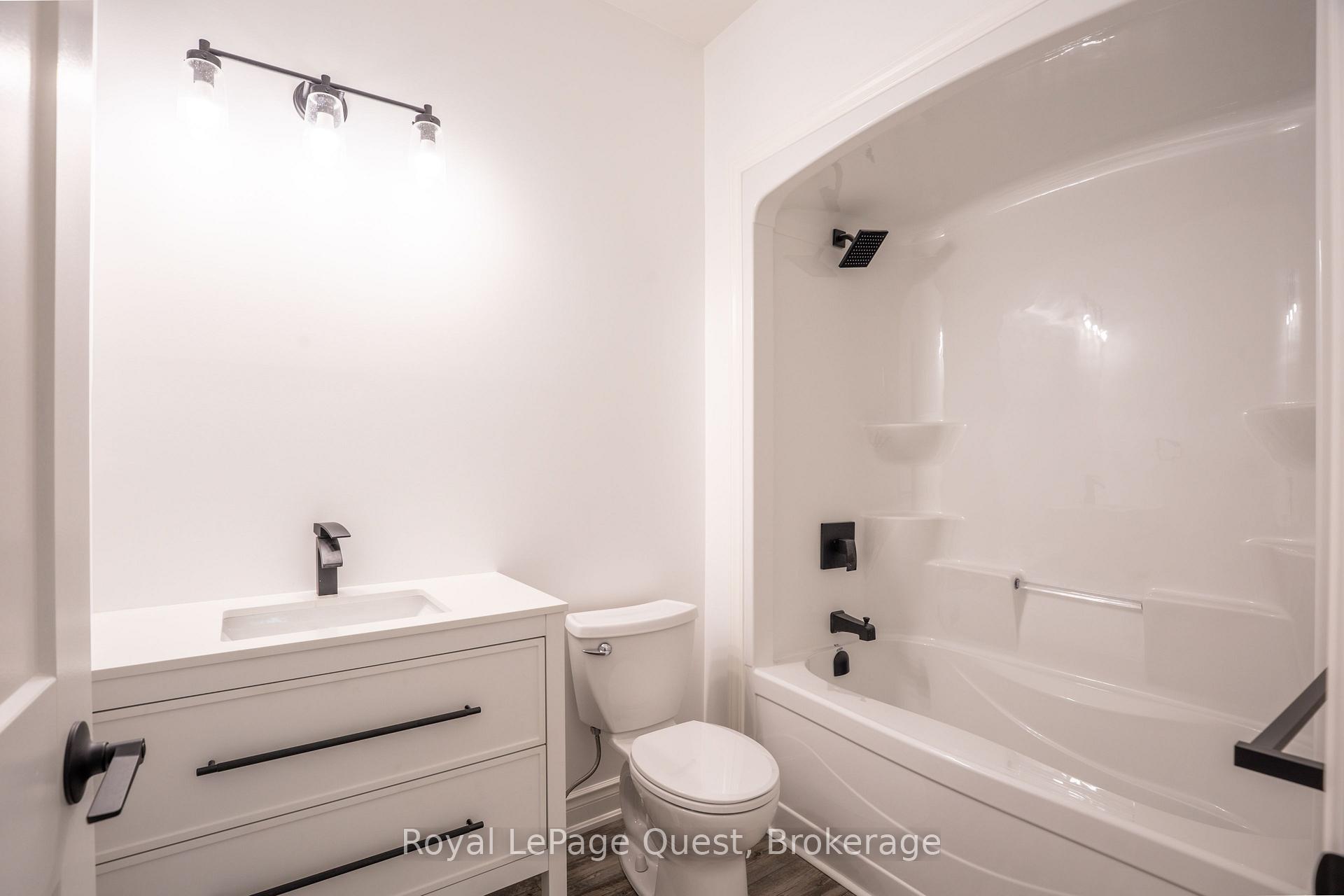 Photo 15 of 3469 Riverdale Drive, Severn, Washago — HOMEH