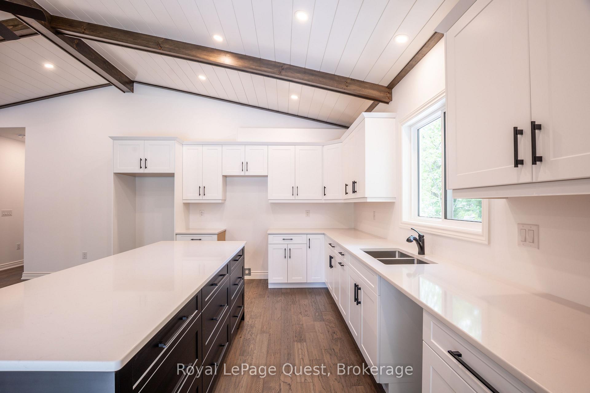 Photo 18 of 3469 Riverdale Drive, Severn, Washago — HOMEH