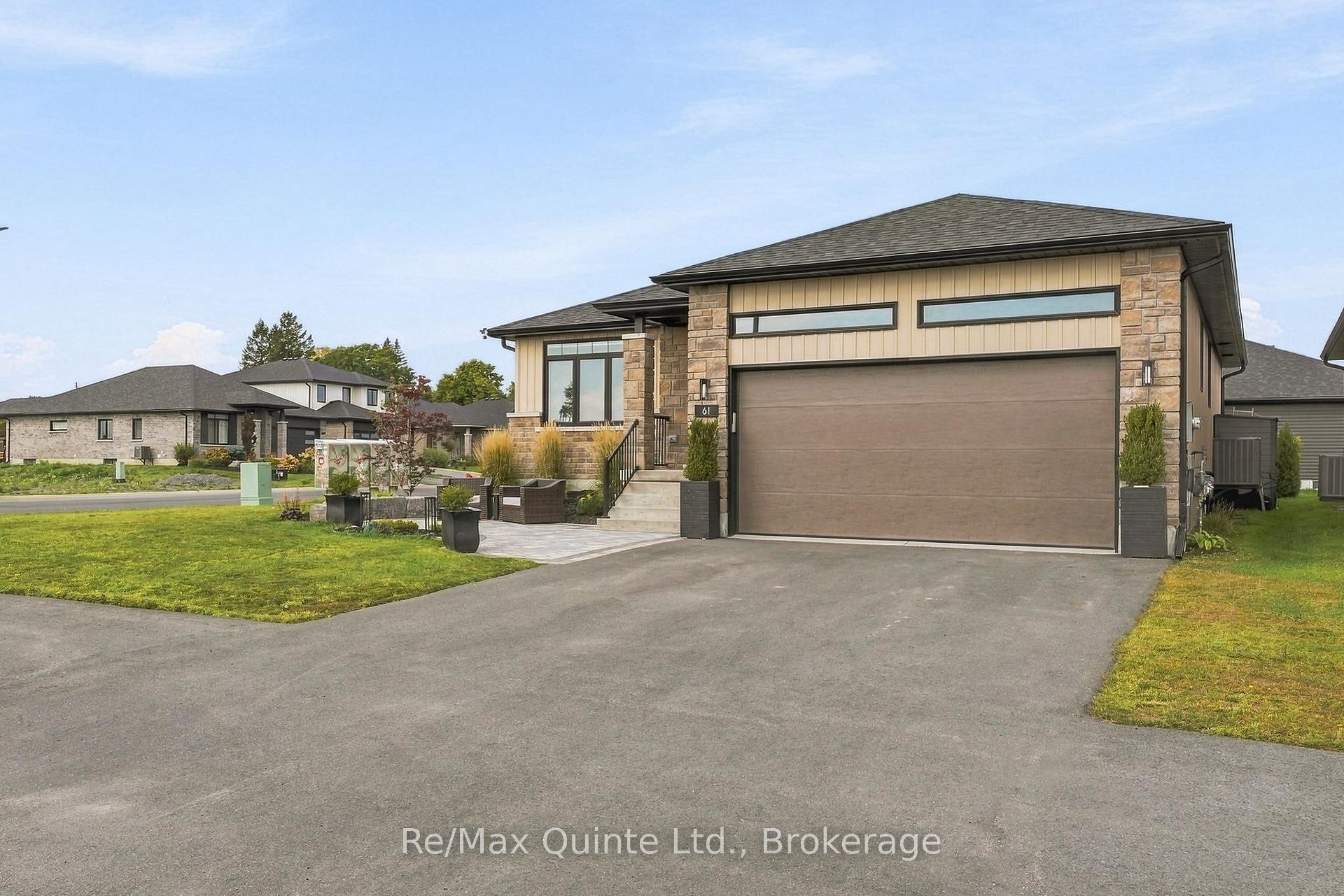Photo 4 of 61 Hastings Park Drive, Belleville, Belleville Ward — HOMEH