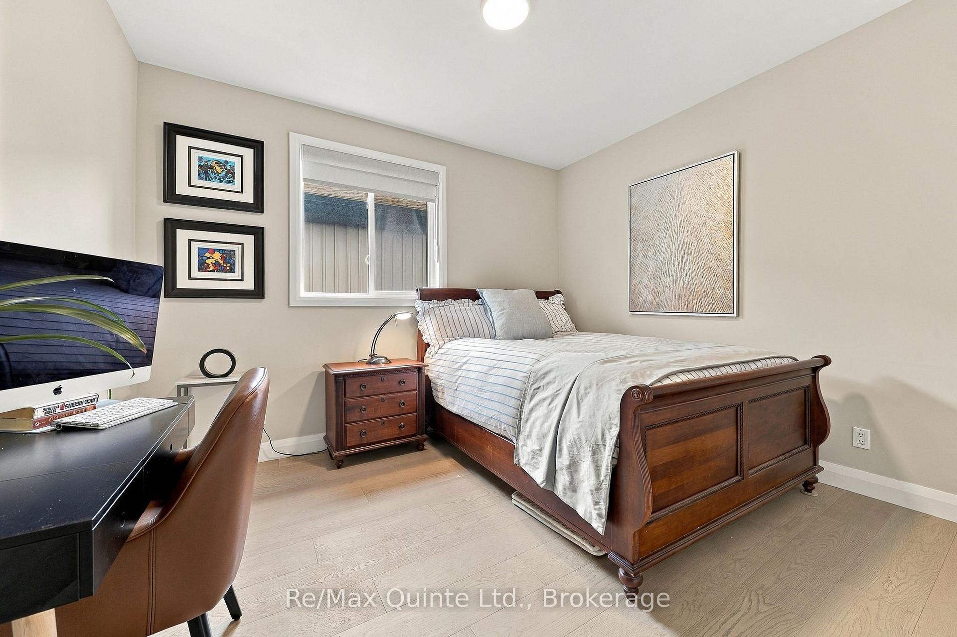 Photo 21 of 61 Hastings Park Drive, Belleville, Belleville Ward — HOMEH