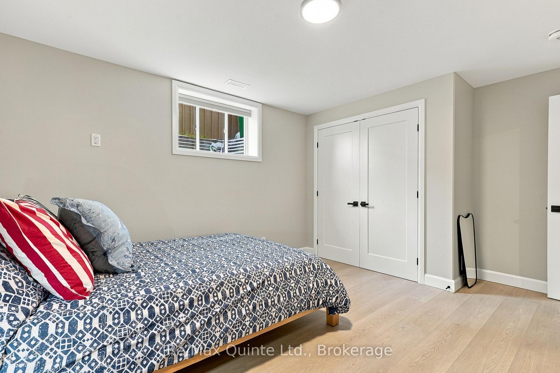 Photo 32 of 61 Hastings Park Drive, Belleville, Belleville Ward — HOMEH