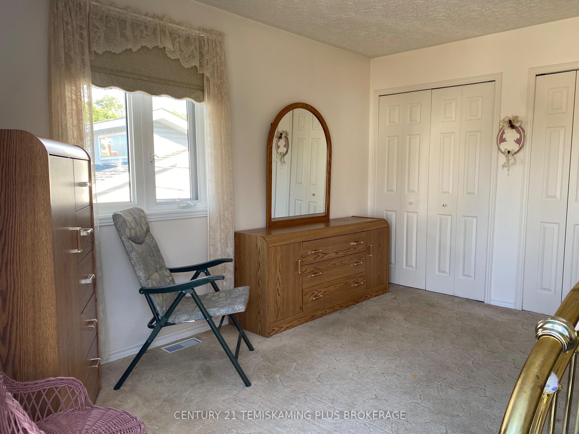 Photo 34 of 430 Main Street, Temiskaming Shores, Haileybury — HOMEH