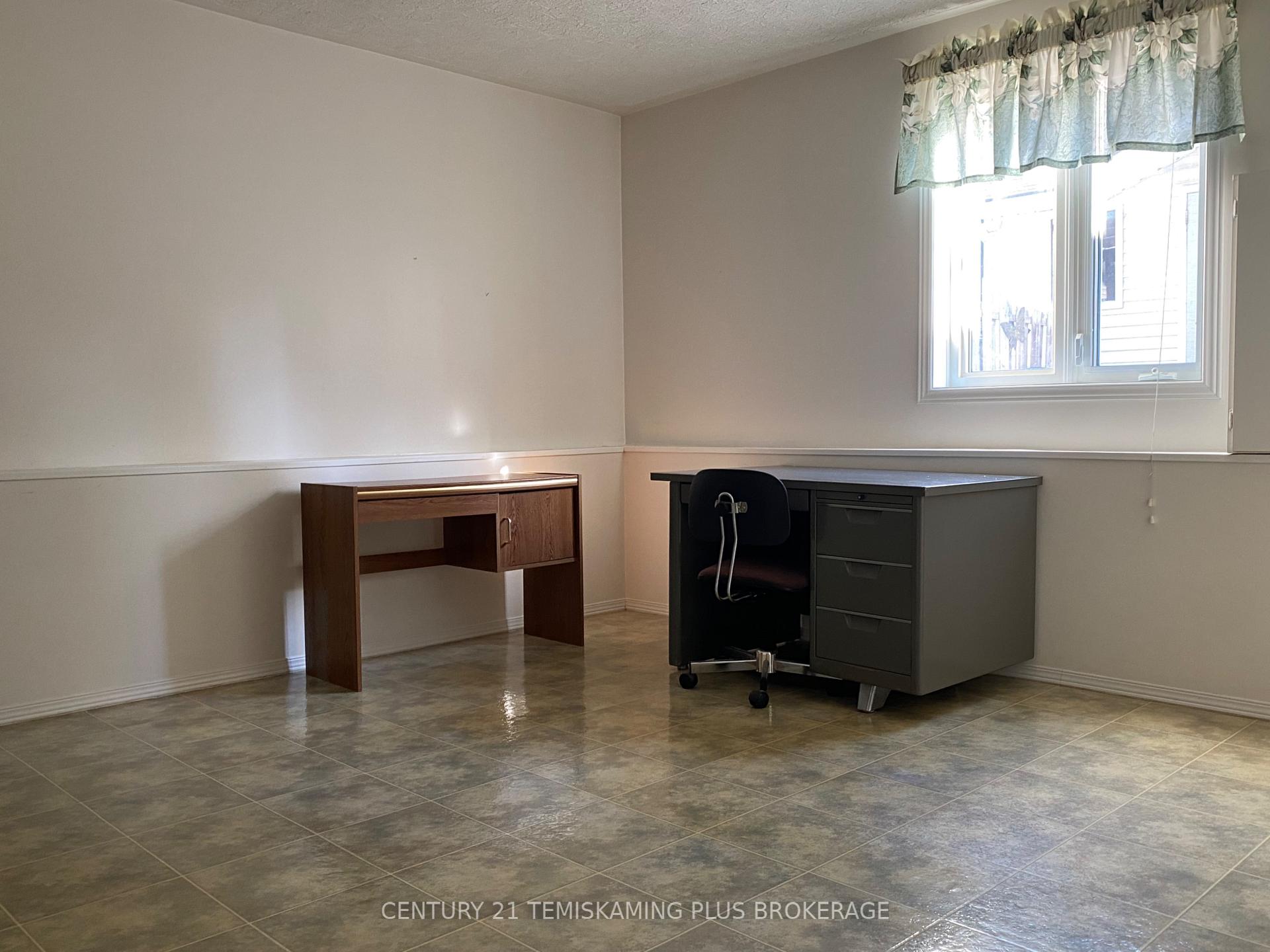 Photo 41 of 430 Main Street, Temiskaming Shores, Haileybury — HOMEH