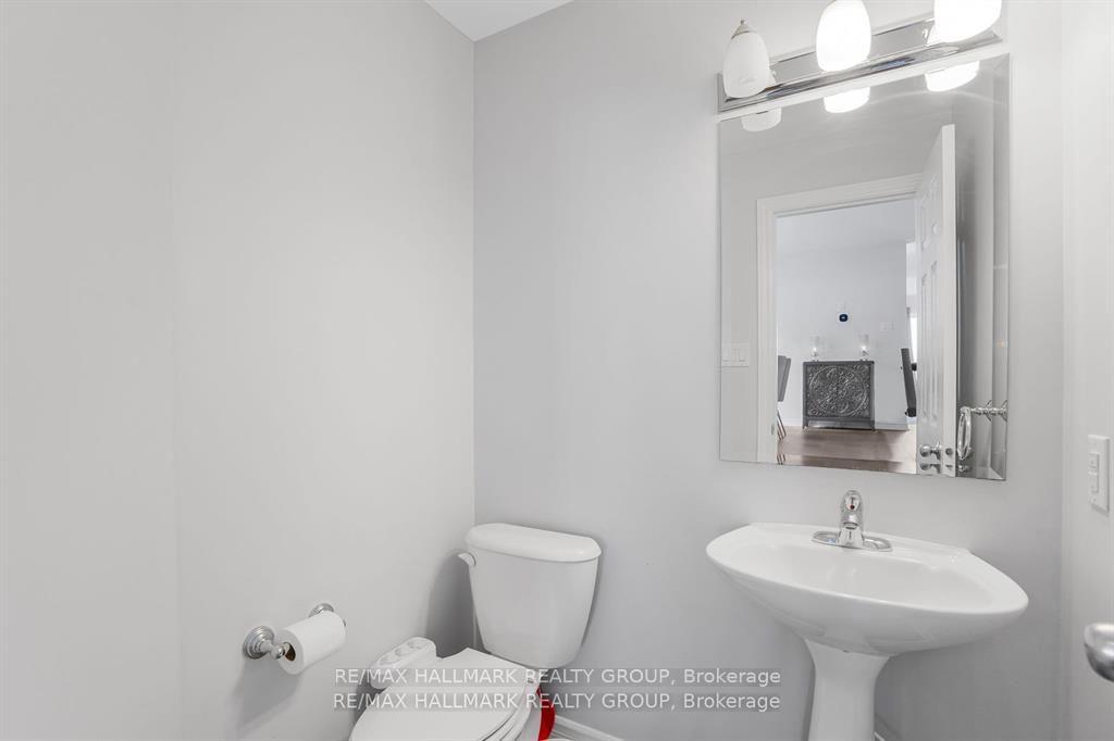 Photo 4 of 100 Lerta Way, Ottawa, Avalon West — HOMEH