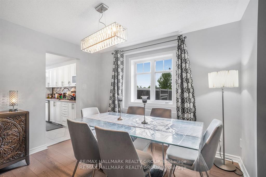 Photo 5 of 100 Lerta Way, Ottawa, Avalon West — HOMEH