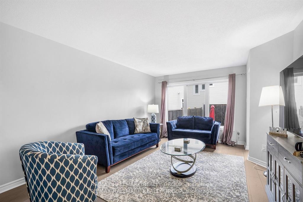 Photo 8 of 100 Lerta Way, Ottawa, Avalon West — HOMEH