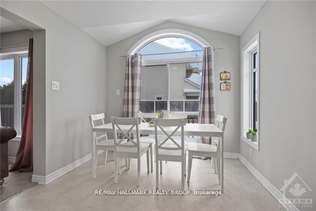 Photo 12 of 100 Lerta Way, Ottawa, Avalon West — HOMEH