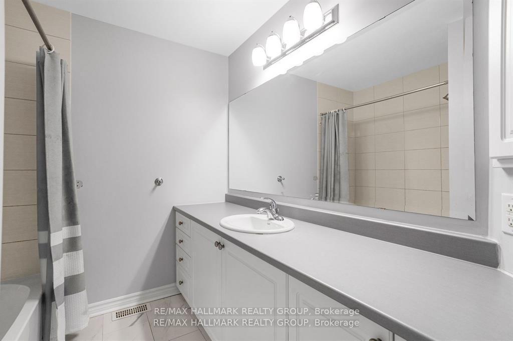 Photo 19 of 100 Lerta Way, Ottawa, Avalon West — HOMEH
