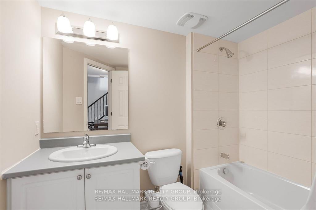 Photo 25 of 100 Lerta Way, Ottawa, Avalon West — HOMEH