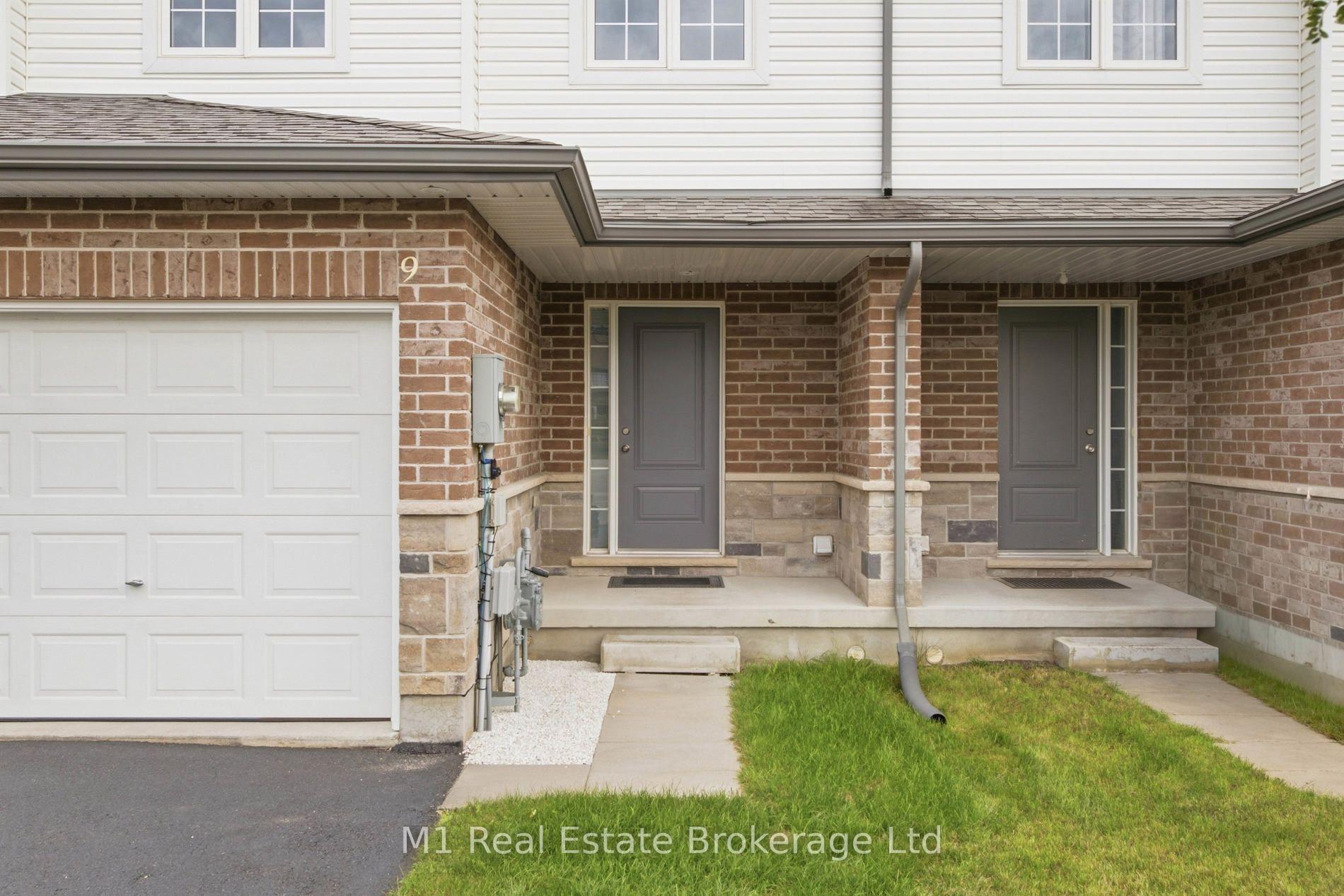 Photo 4 of 9 Marshall Drive, Guelph, Grange Road — HOMEH