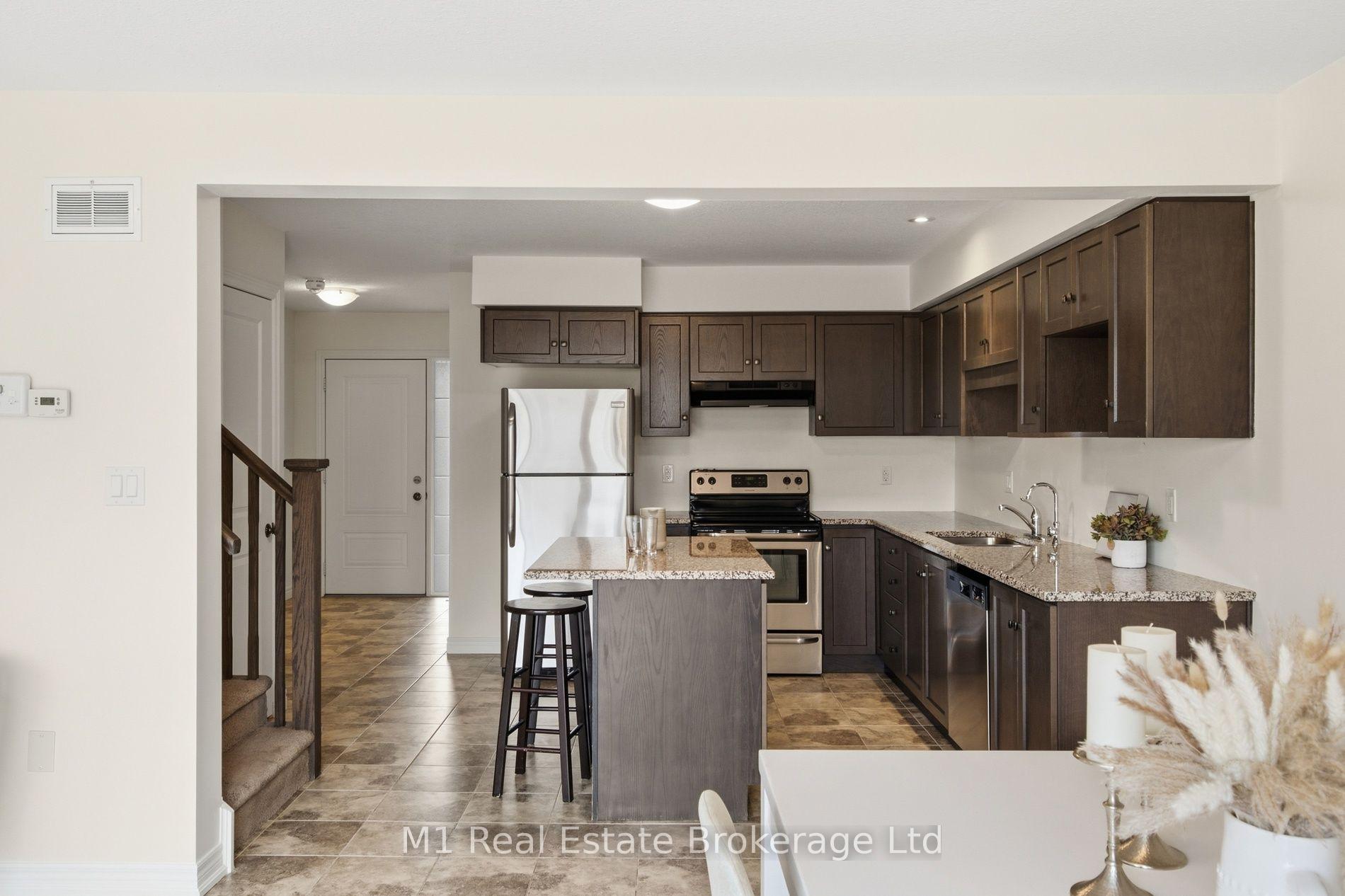 Photo 15 of 9 Marshall Drive, Guelph, Grange Road — HOMEH