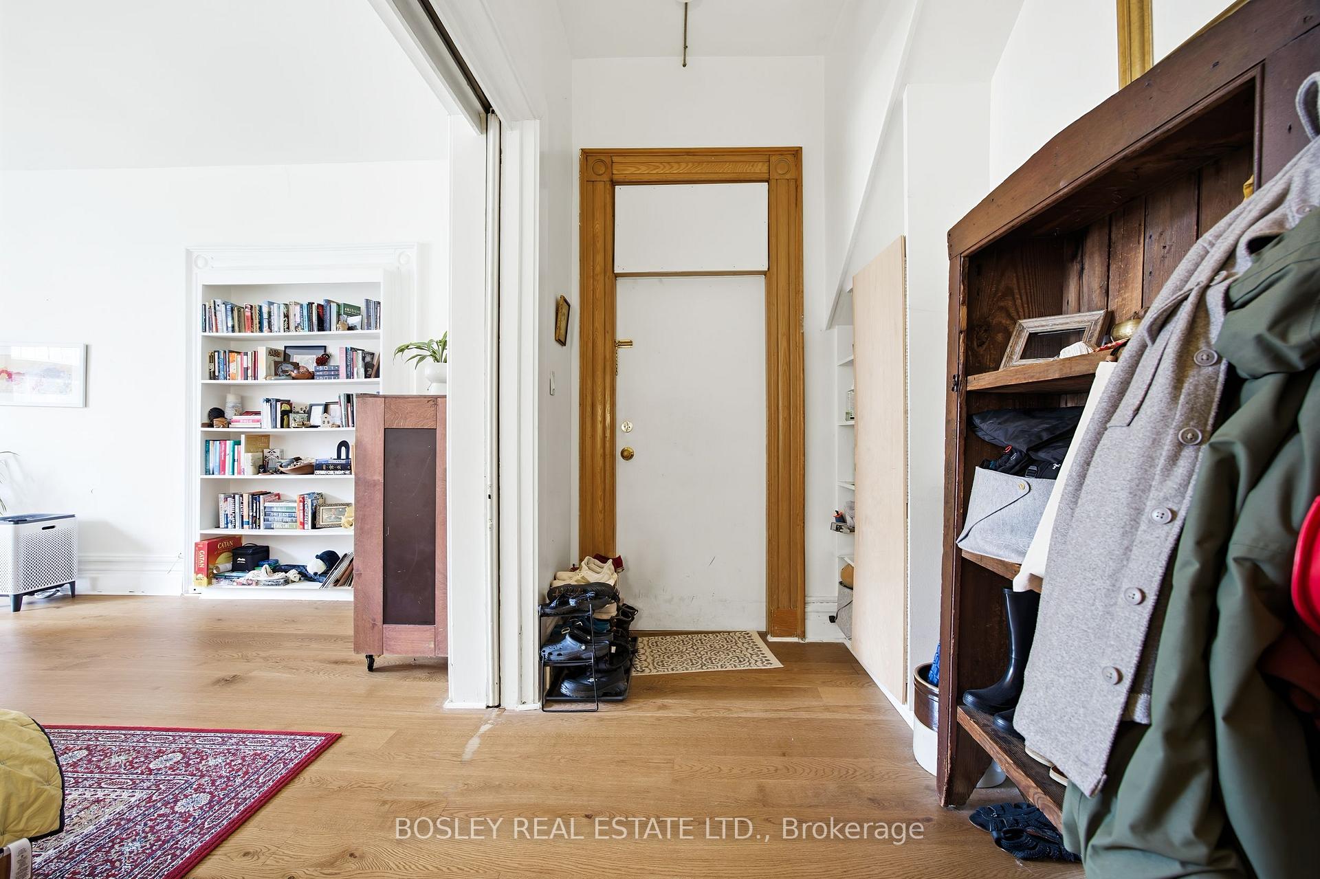 Photo 8 of 85 Walmer Road, Toronto, The Annex — HOMEH