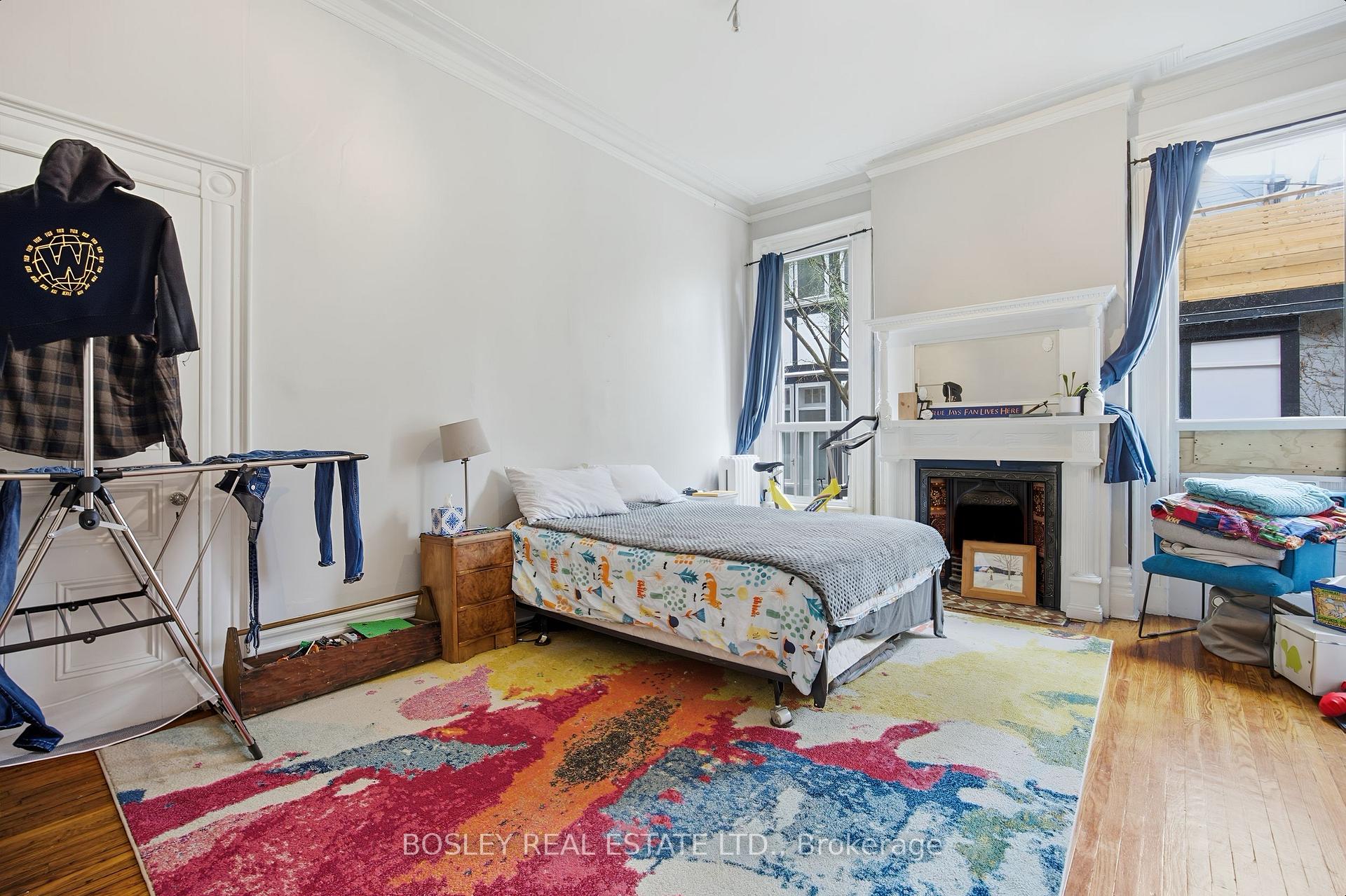 Photo 10 of 85 Walmer Road, Toronto, The Annex — HOMEH