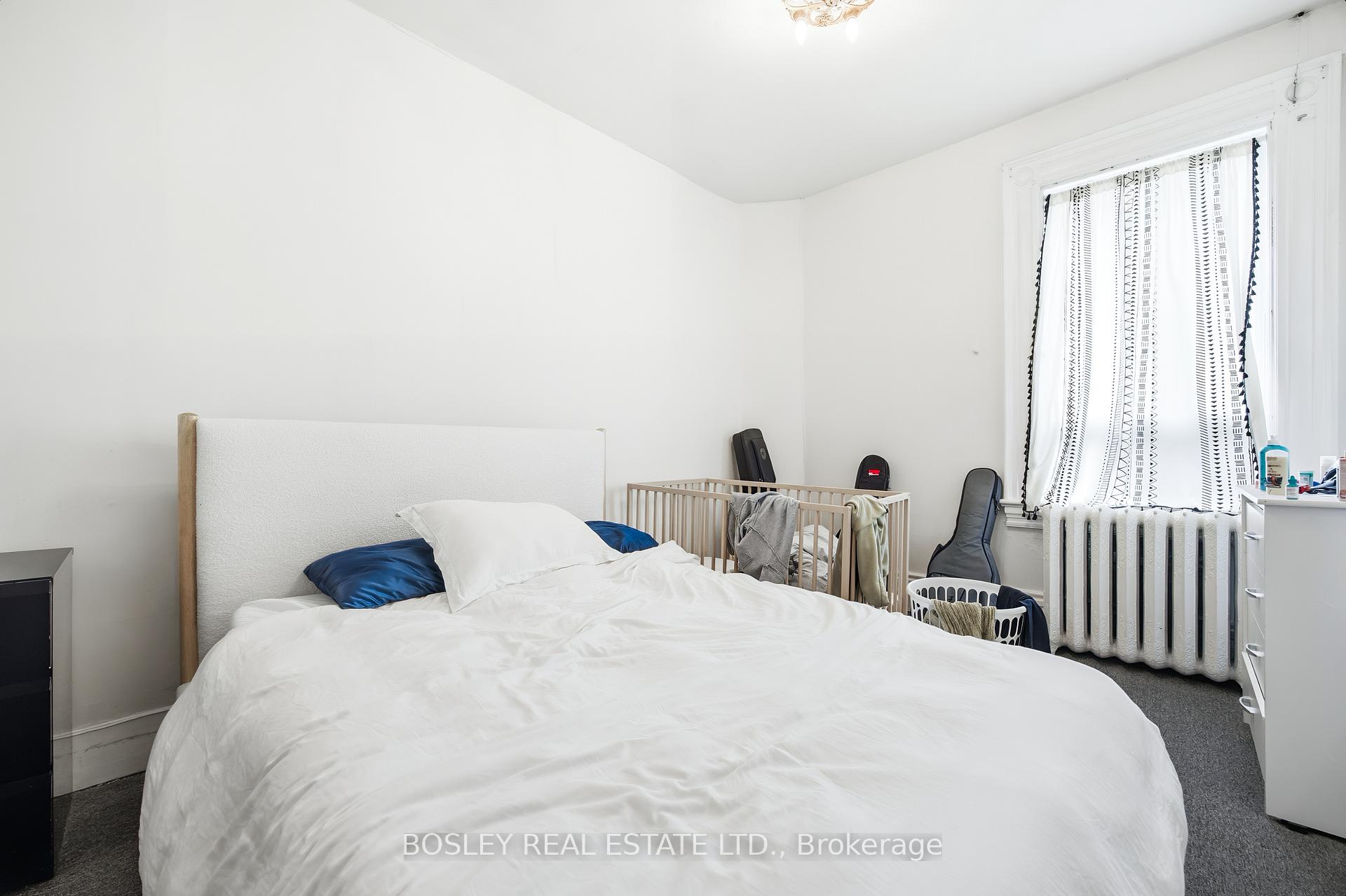 Photo 16 of 85 Walmer Road, Toronto, The Annex — HOMEH