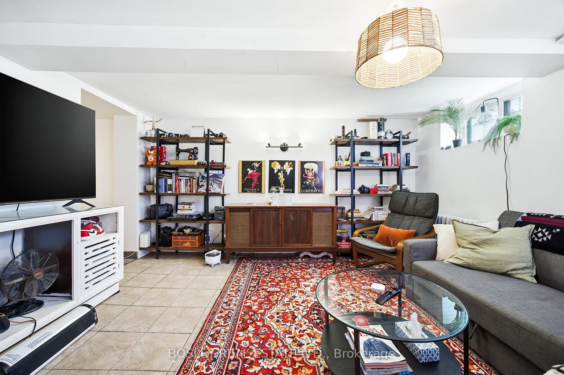 Photo 36 of 85 Walmer Road, Toronto, The Annex — HOMEH