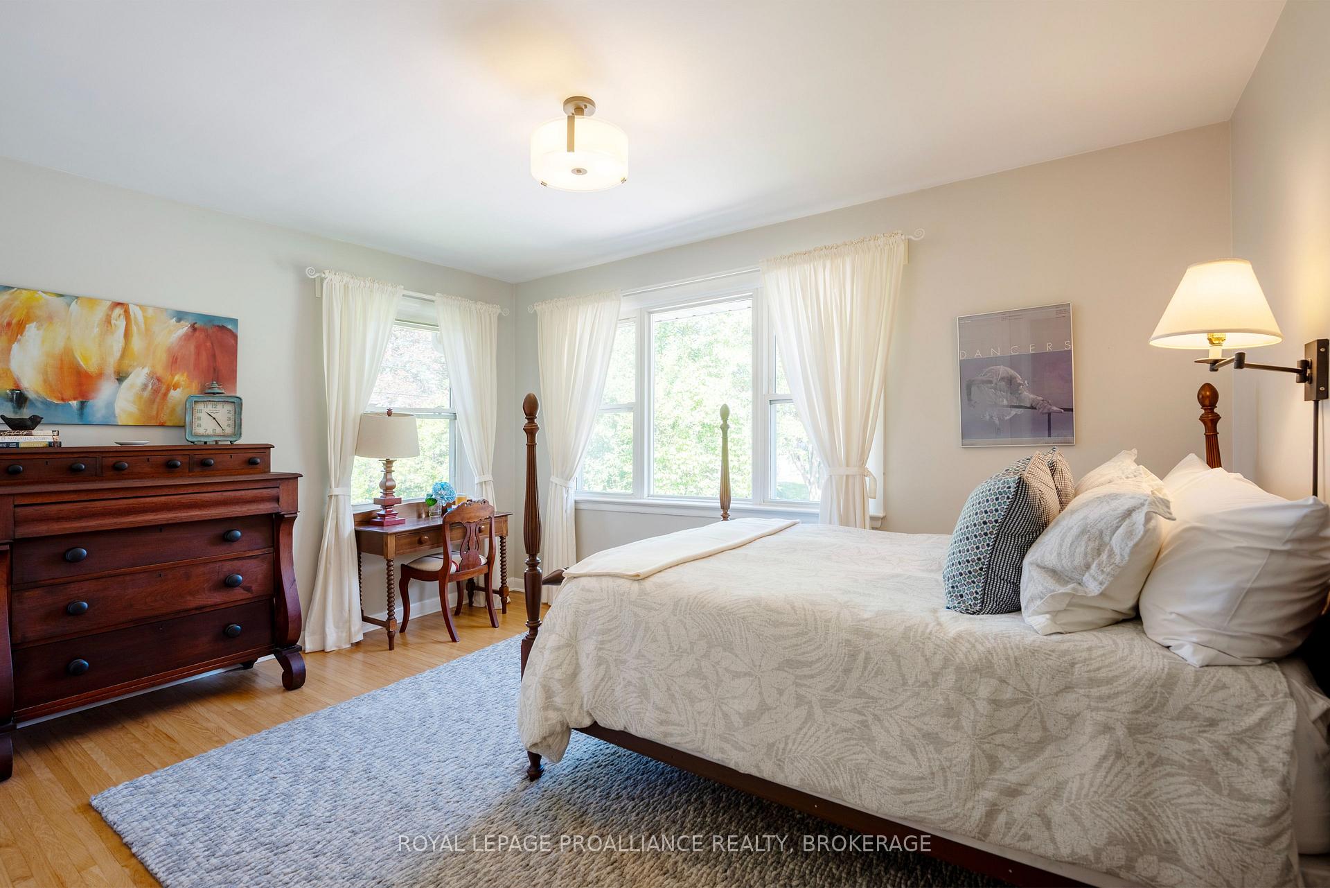 Photo 15 of 302 Arrowhead Place, Kingston, West of Sir John A. Blvd — HOMEH