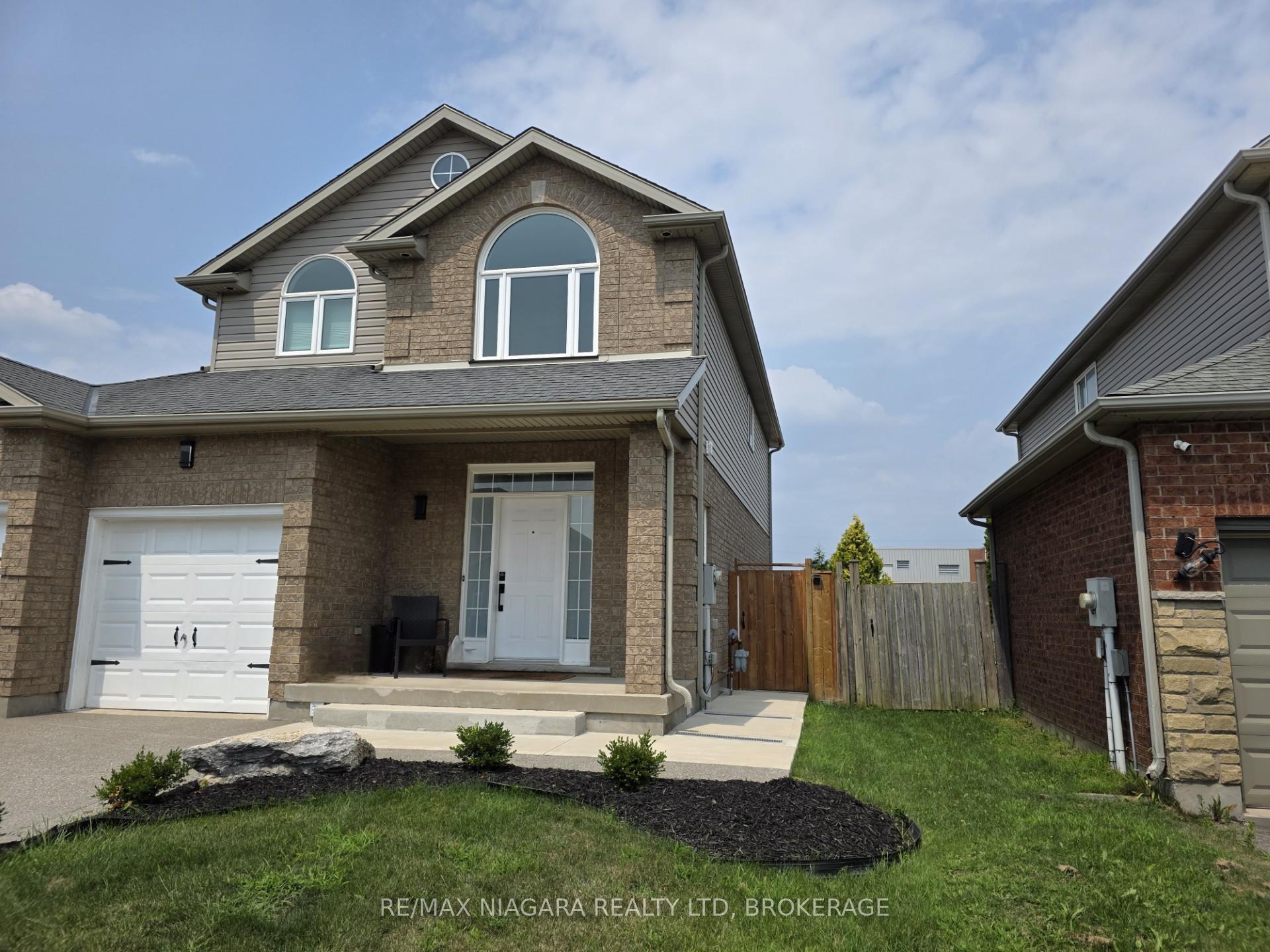 Photo of Unit Lower Level, 8383 Heikoop Crescent