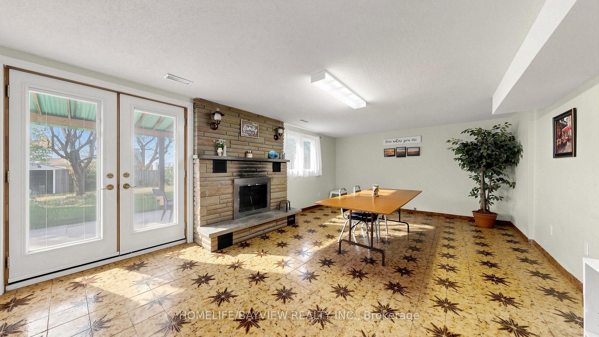 Photo 37 of 78 Crayford Drive, Scarborough, Steeles — HOMEH