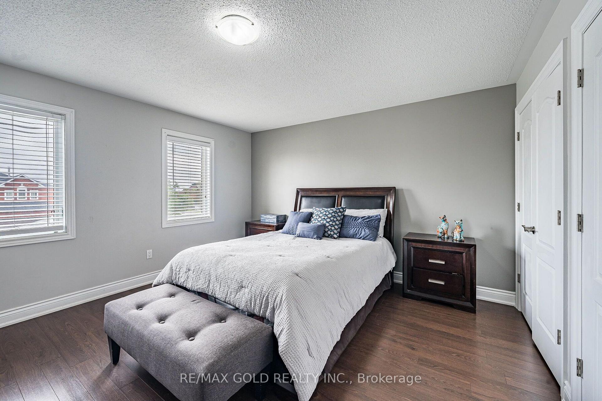 Photo 17 of 329 Howard Crescent, Orangeville — HOMEH