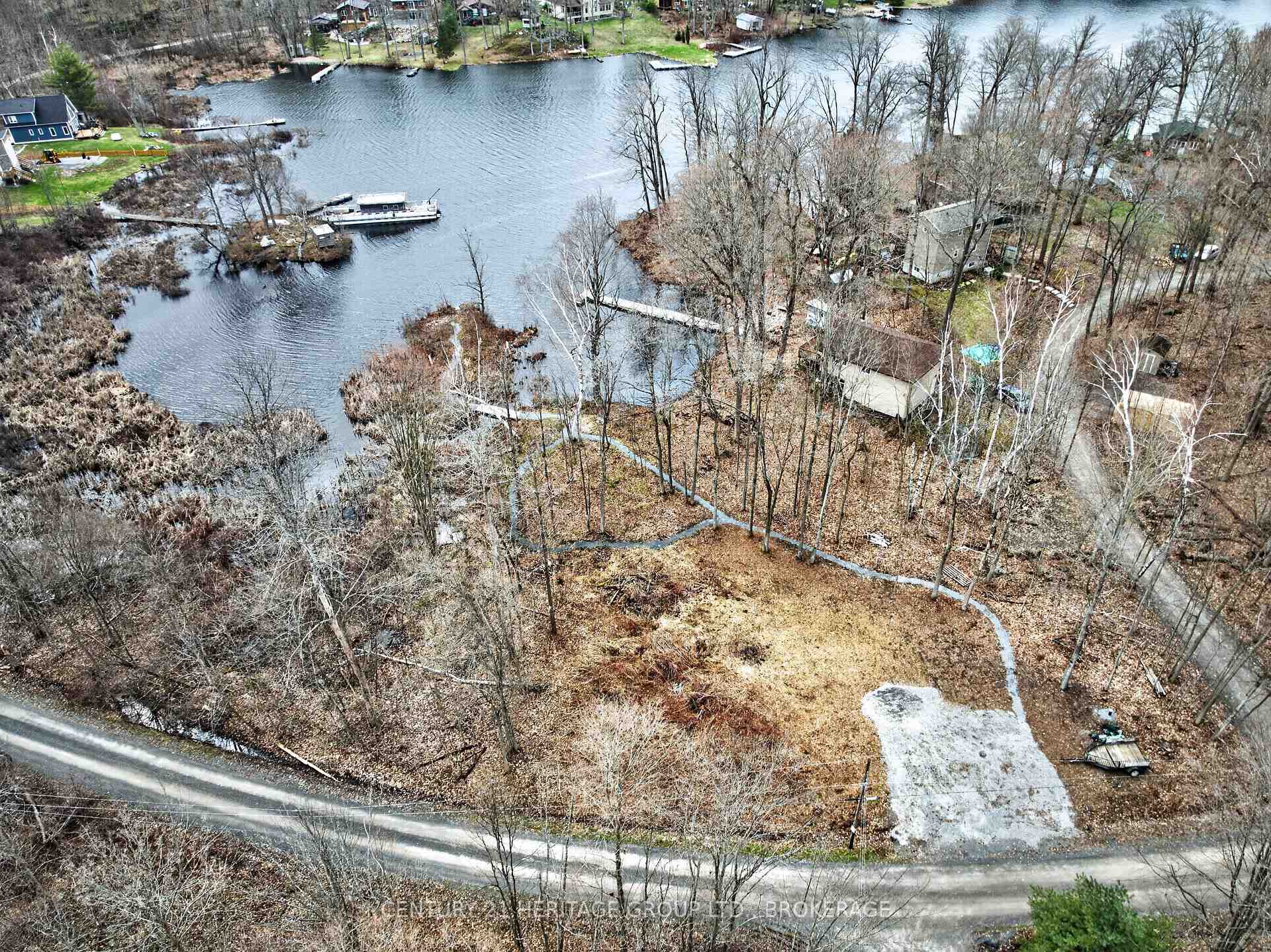 Photo 5 of 828 Thomas Road, Rideau Lakes, Rideau Lakes (South Crosby) Twp — HOMEH