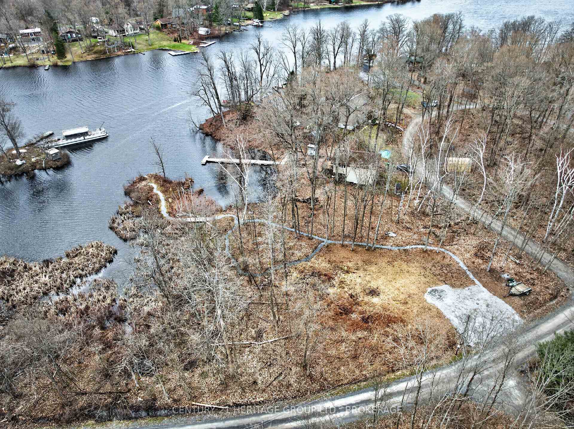 Photo 6 of 828 Thomas Road, Rideau Lakes, Rideau Lakes (South Crosby) Twp — HOMEH