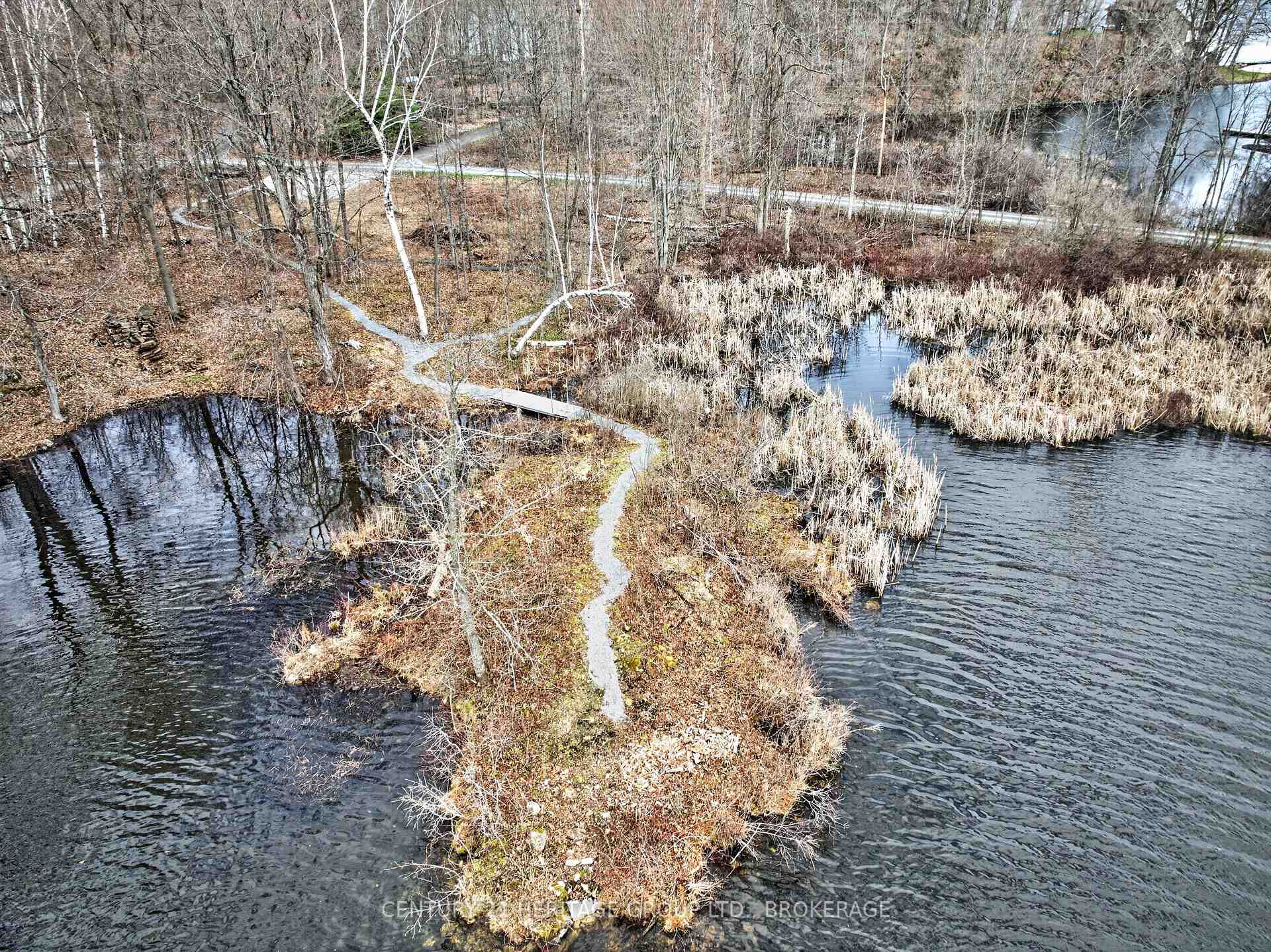 Photo 17 of 828 Thomas Road, Rideau Lakes, Rideau Lakes (South Crosby) Twp — HOMEH