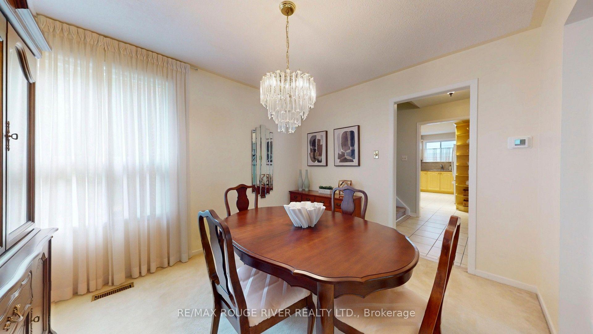 Photo 13 of 33 Pepper Tree Drive, Scarborough, Centennial Scarborough — HOMEH