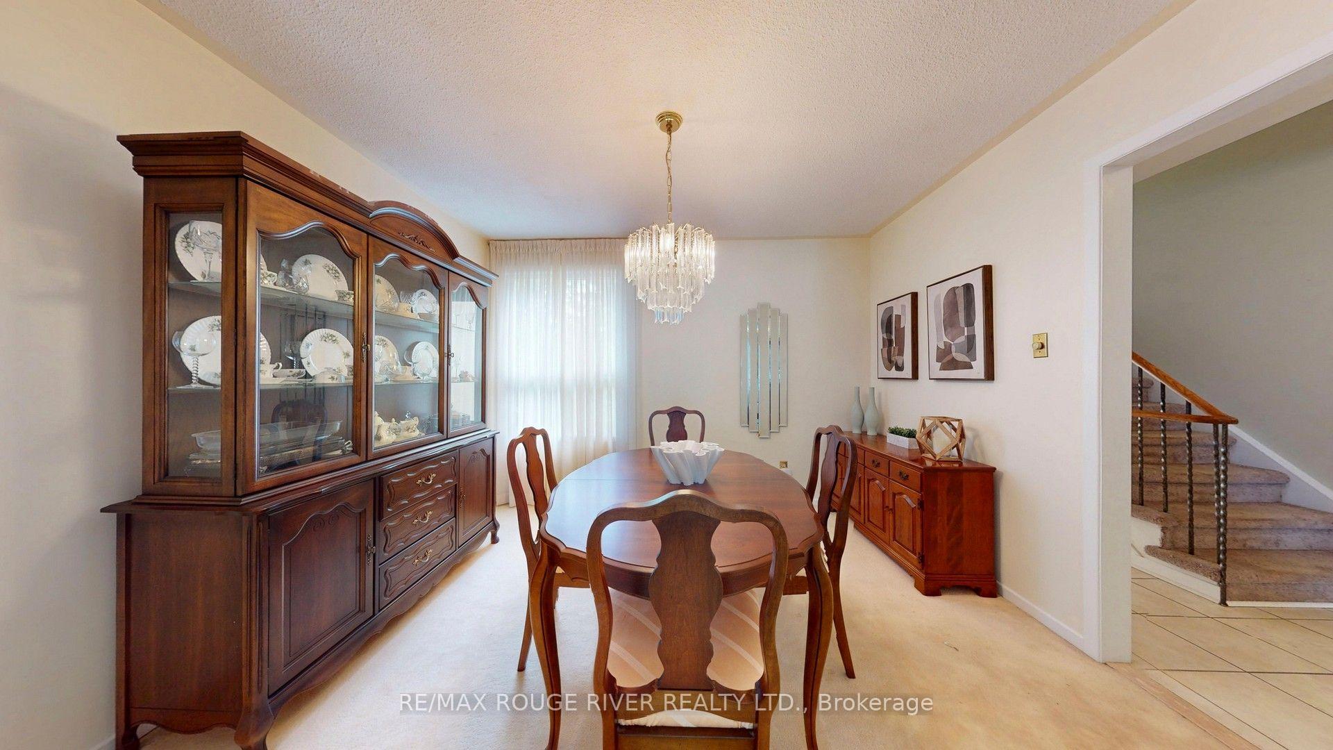 Photo 11 of 33 Pepper Tree Drive, Scarborough, Centennial Scarborough — HOMEH